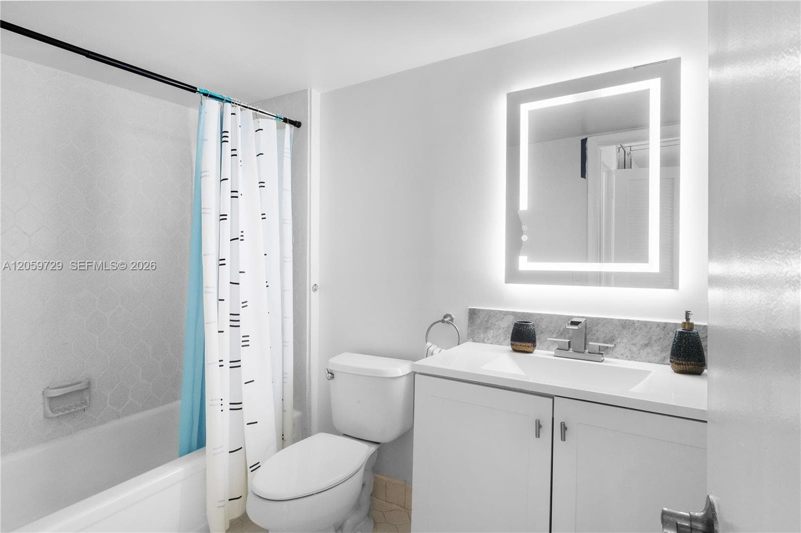 1849 S Ocean Dr 407 photo 21
