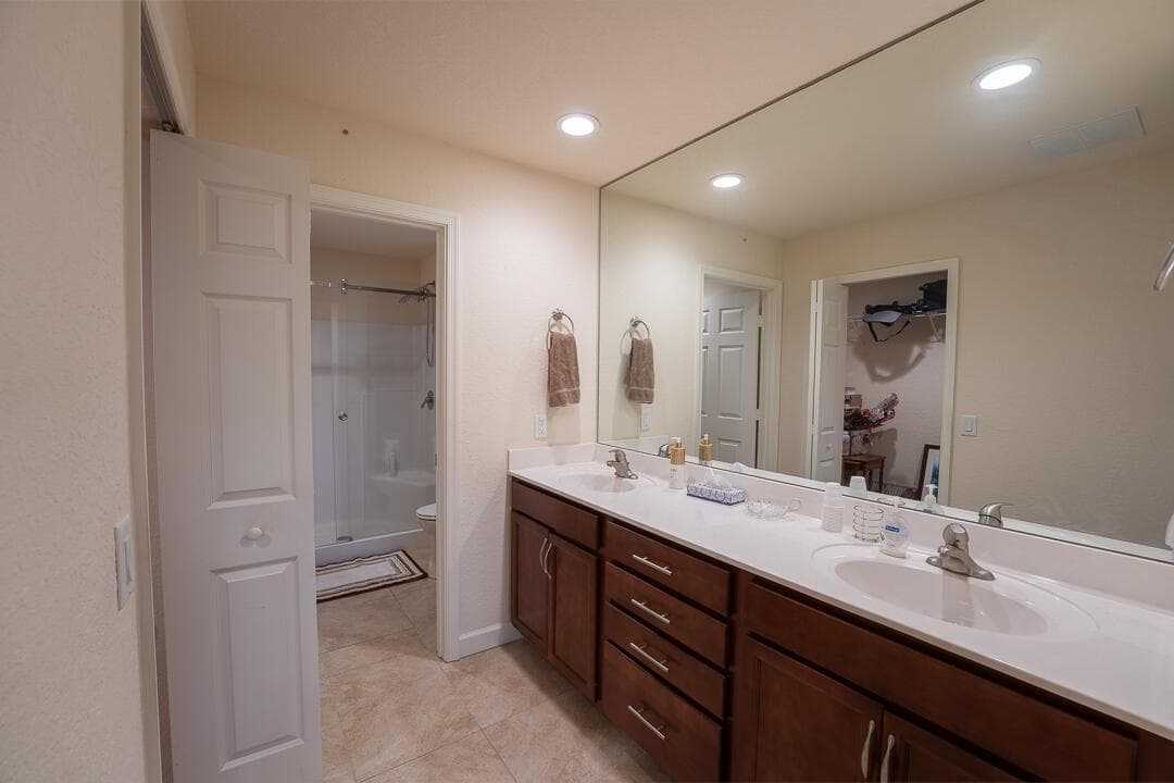 3 EL CAMINO REAL photo 14