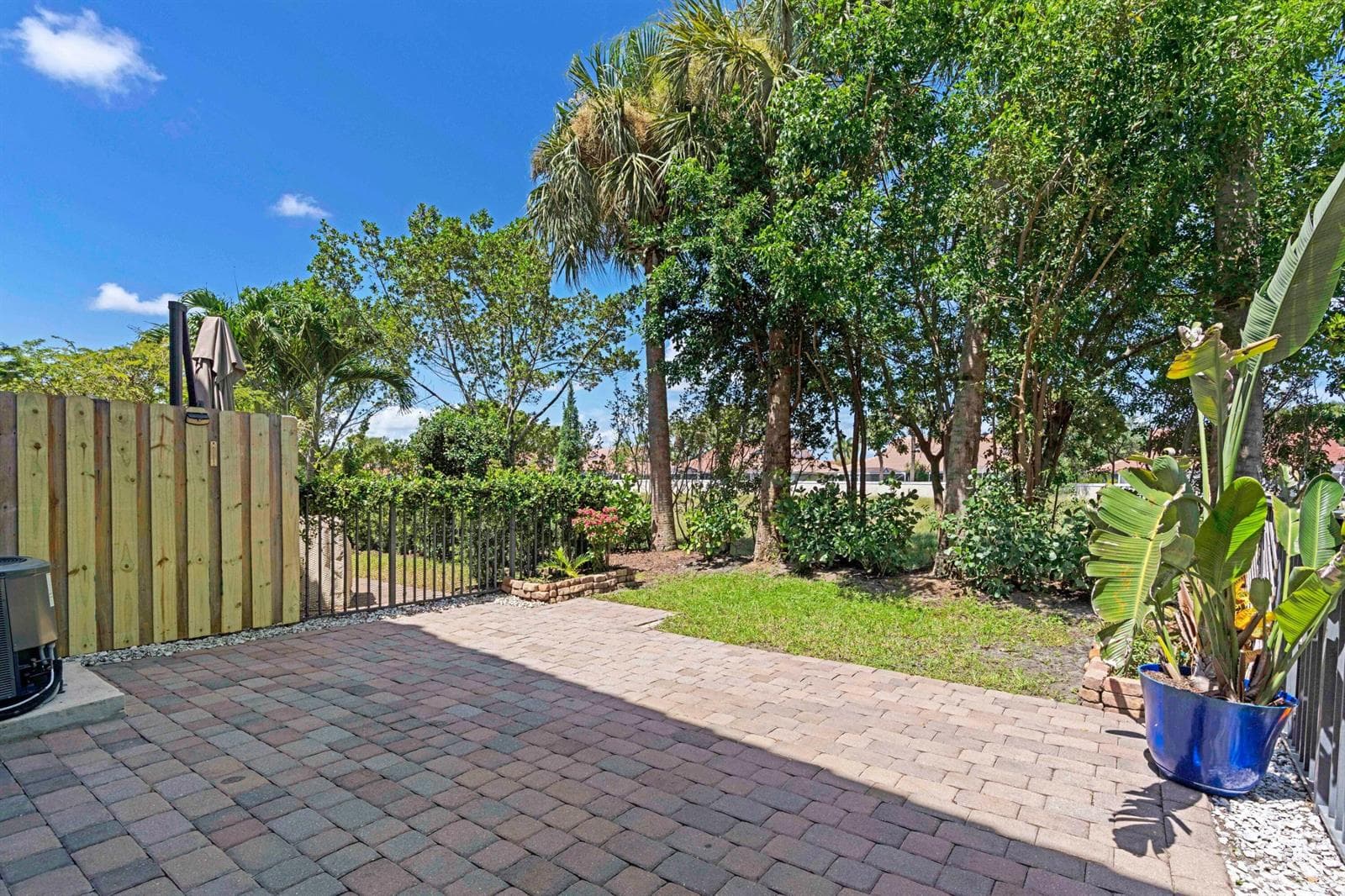 13044 Anthorne Lane photo 25
