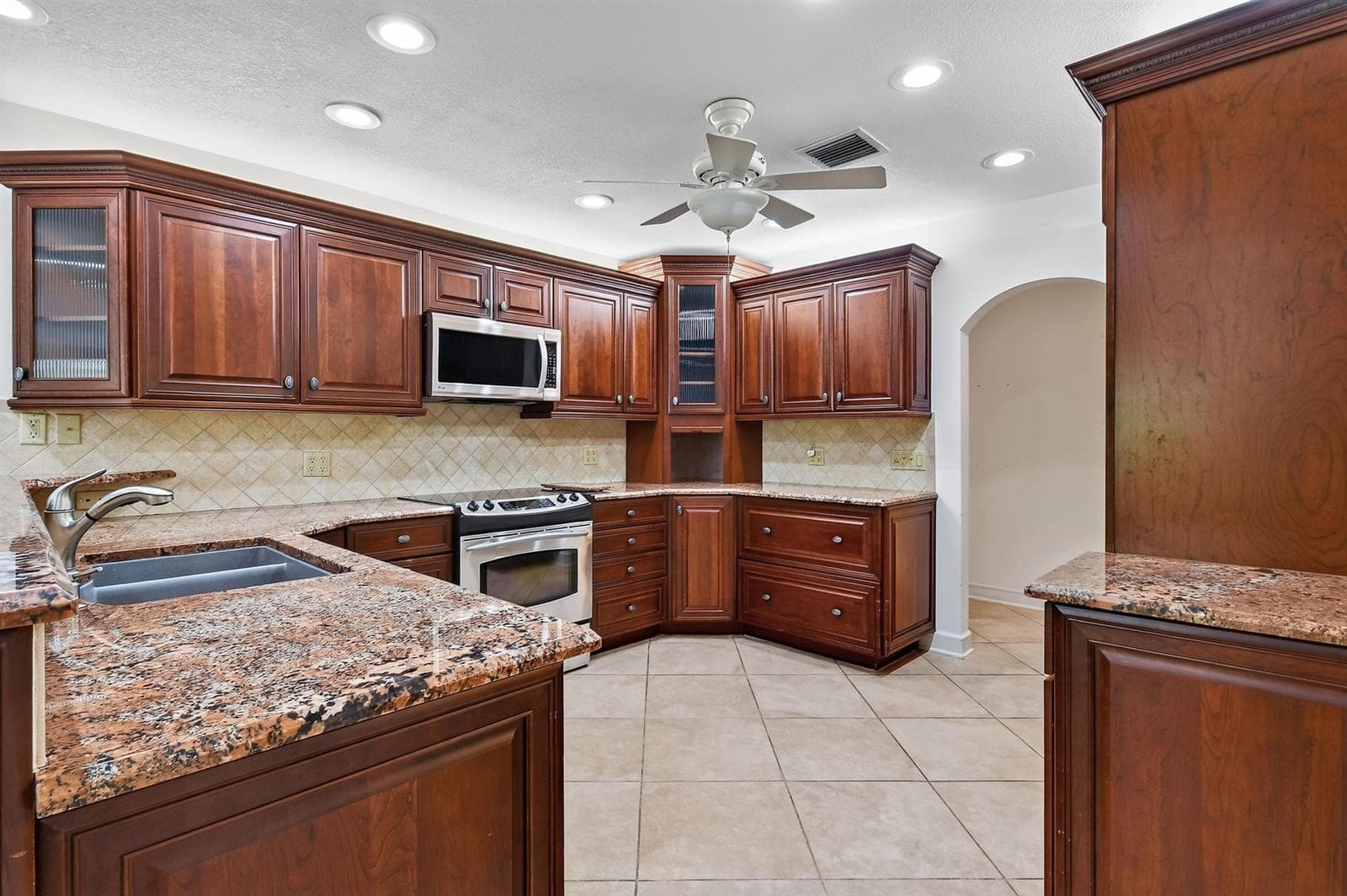 11453 SHADY OAKS Lane photo 23