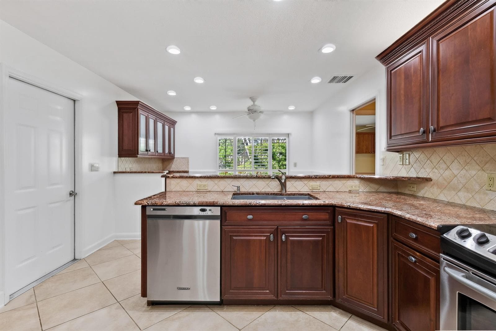 11453 SHADY OAKS Lane photo 20