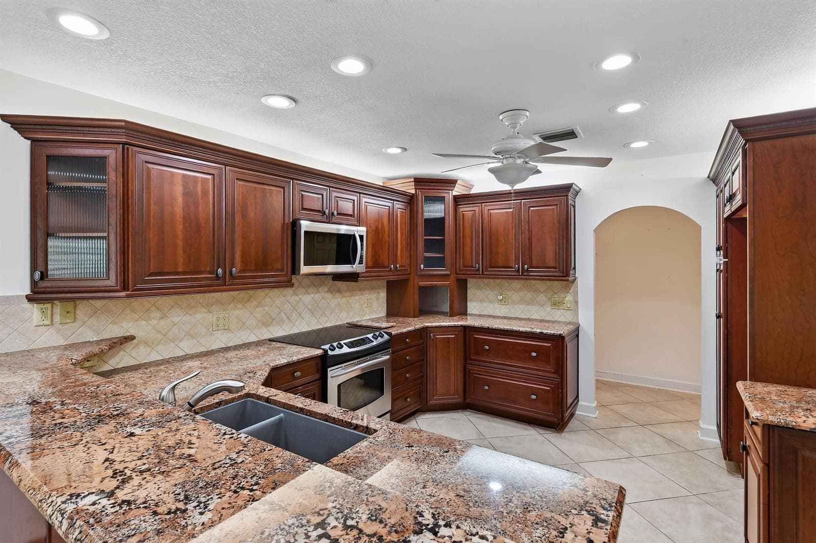11453 SHADY OAKS Lane photo 24