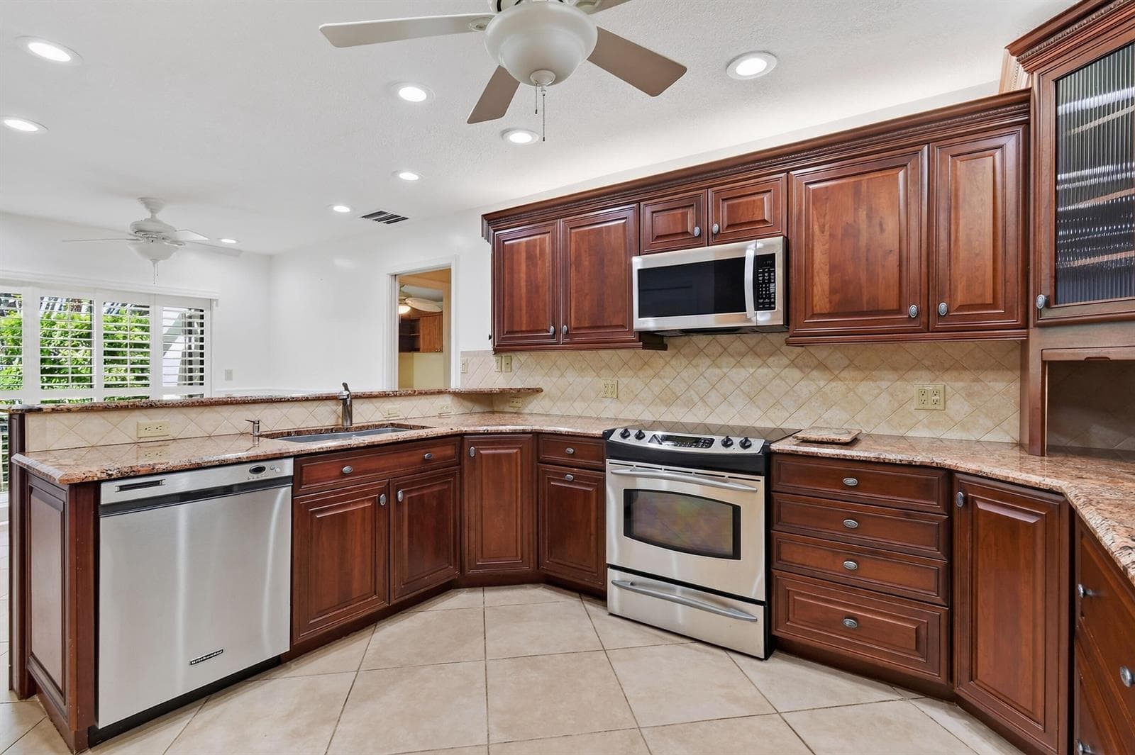 11453 SHADY OAKS Lane photo 18