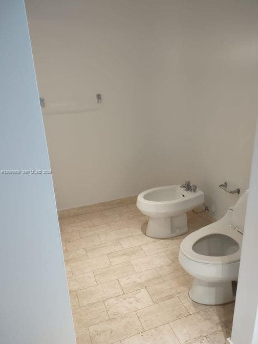 1717 N Bayshore Dr A-2938 photo 9