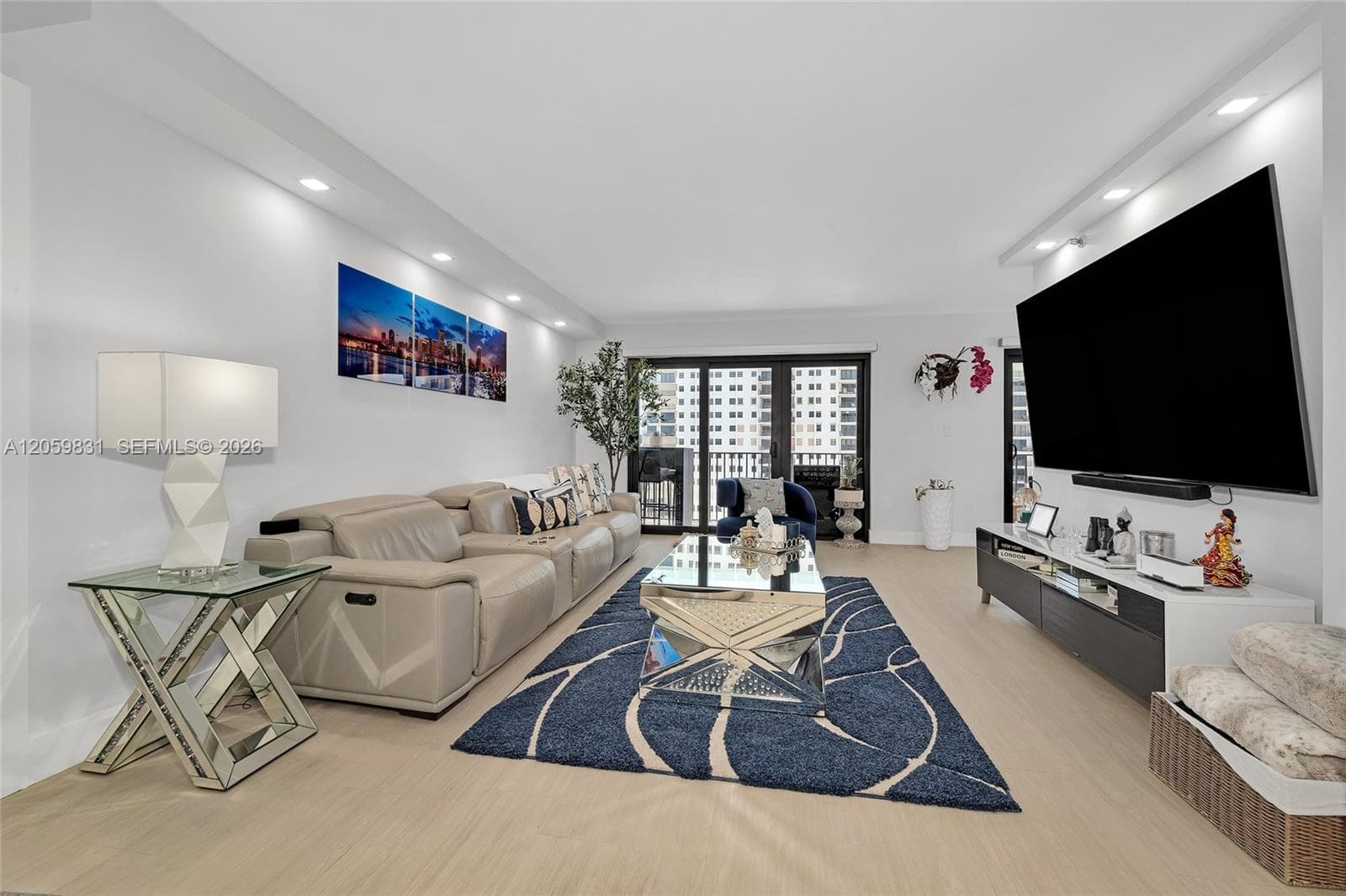 1201 S Ocean Drive 1703N photo 13