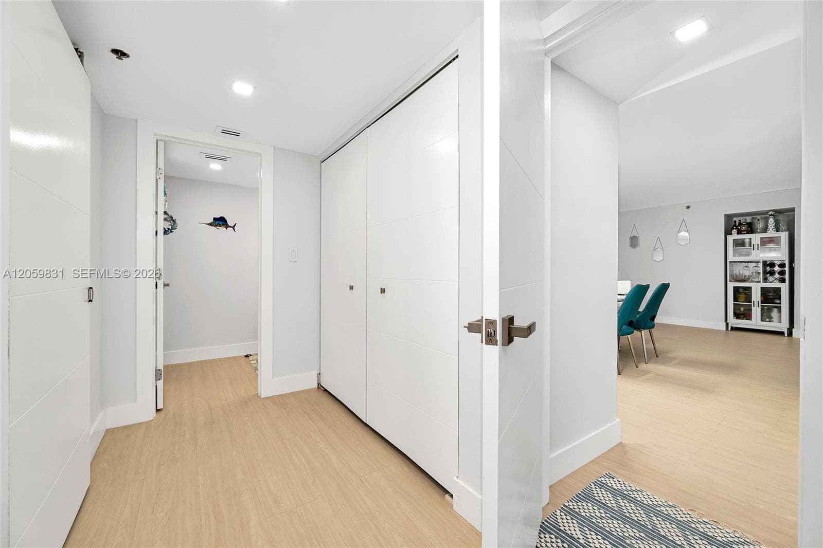 1201 S Ocean Drive 1703N photo 24