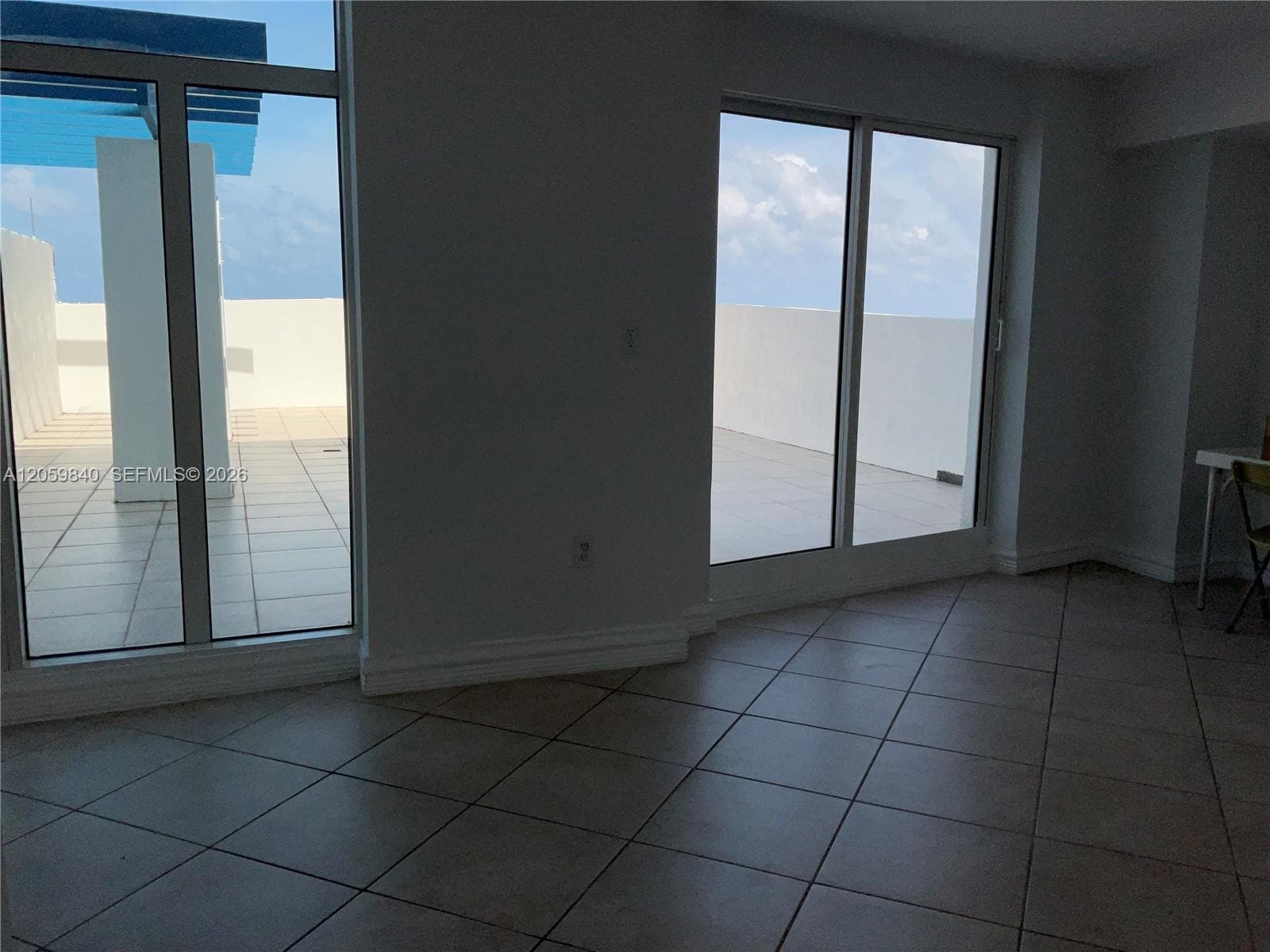 7600 Collins Ave 1008 photo 7