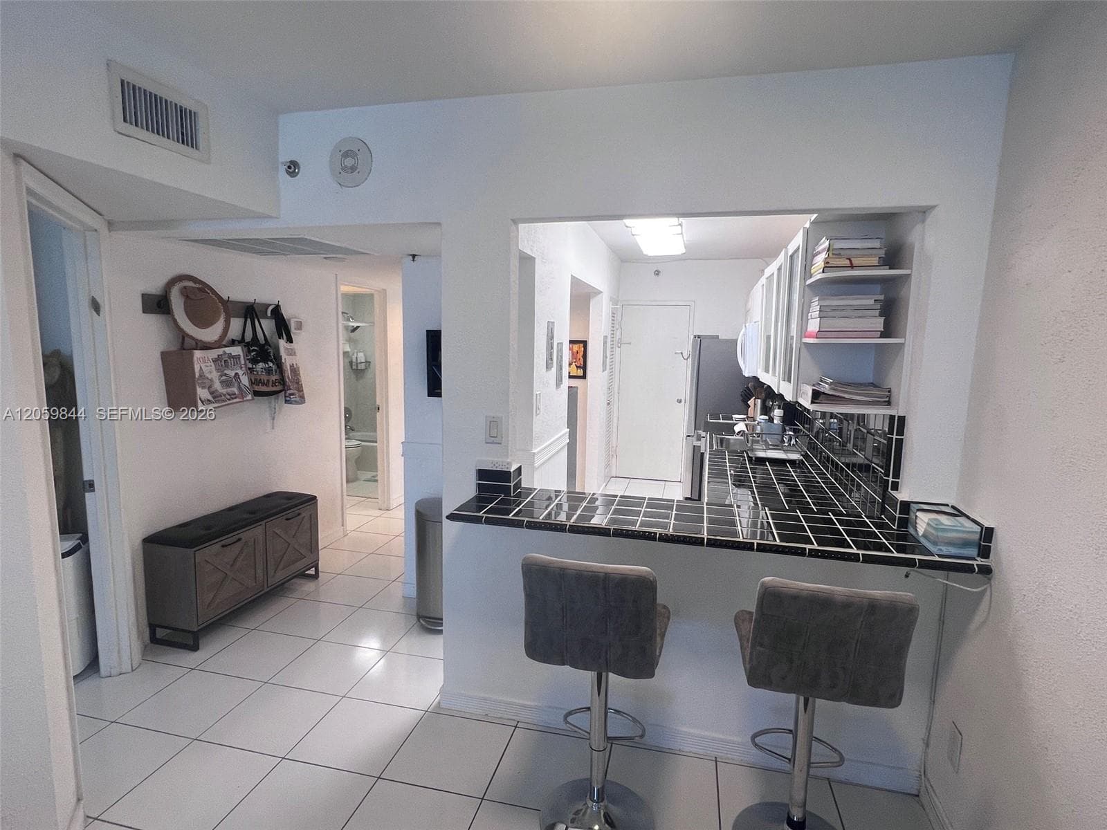 100 Lincoln Rd 537 photo 13