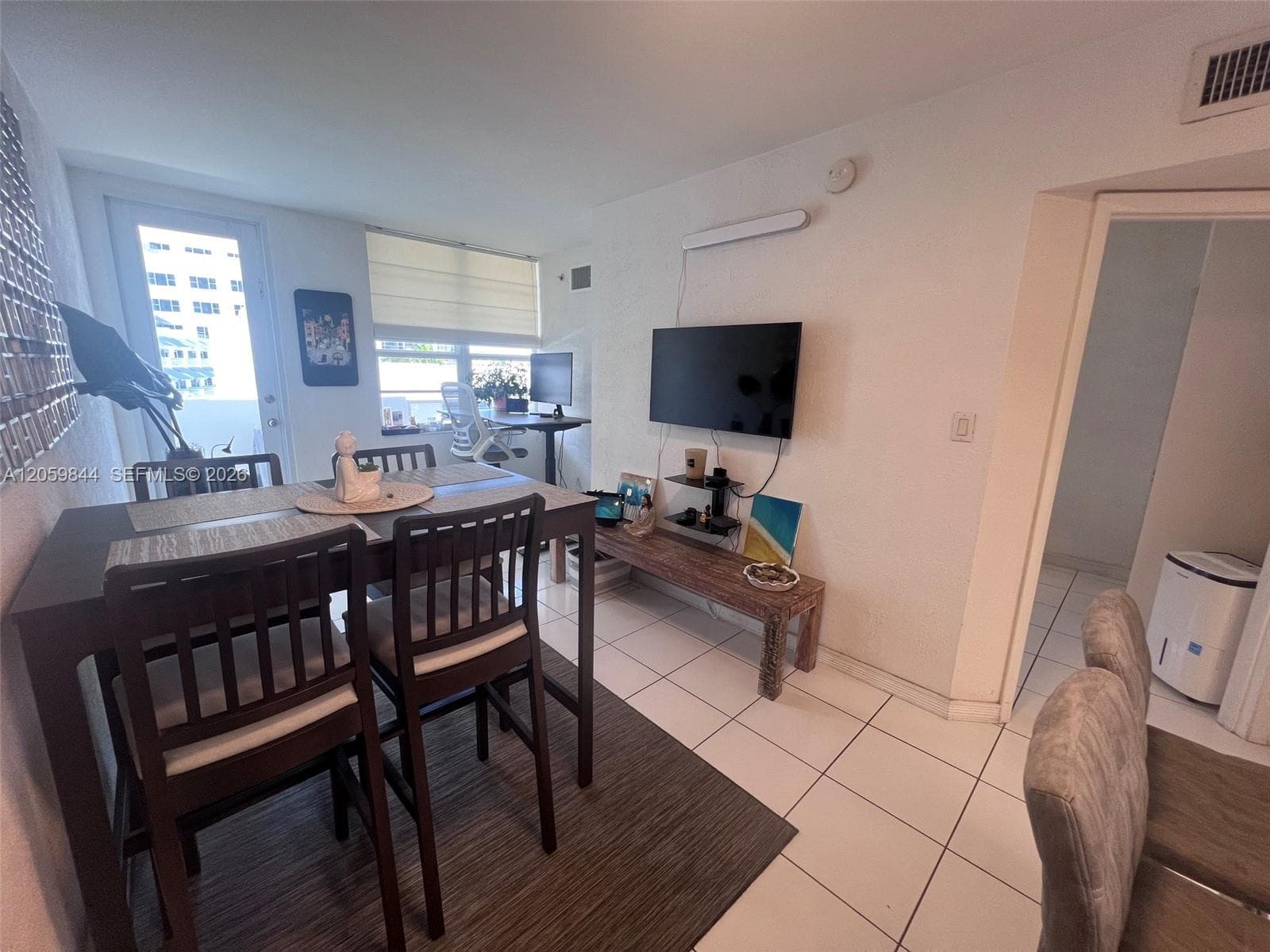 100 Lincoln Rd 537 photo 11