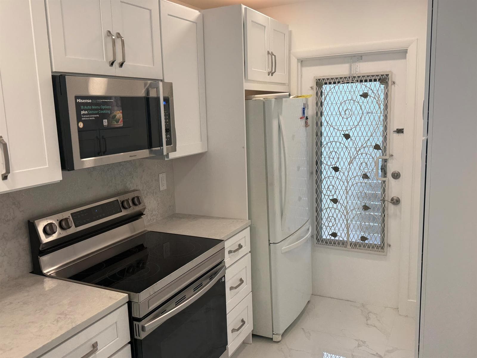 460 Paradise Isle Boulevard 101 photo 7