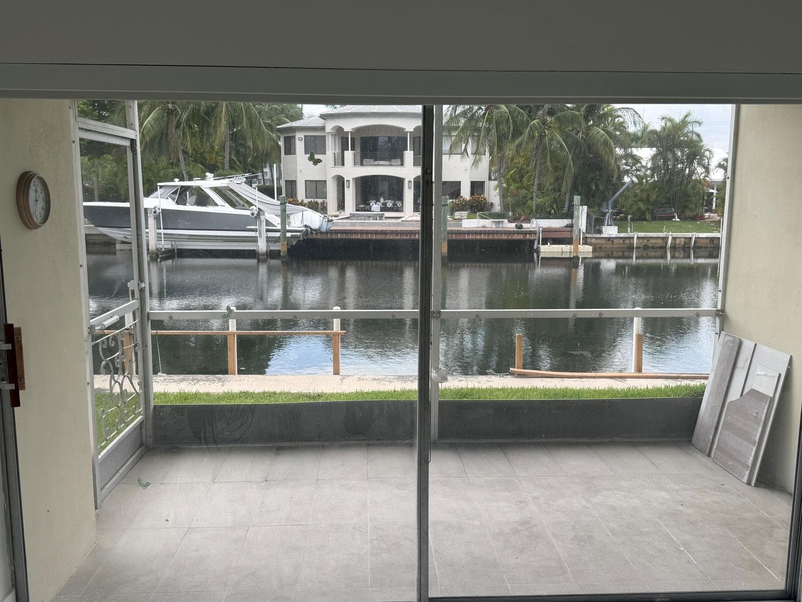 460 Paradise Isle Boulevard 101 photo 1