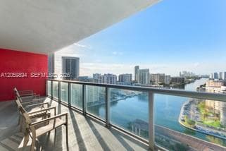 2602 E E Hallandale Beach Blvd R2107 photo 15