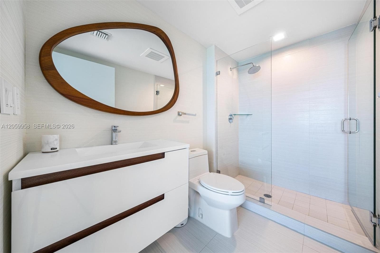3951 S Ocean Dr 402 photo 16