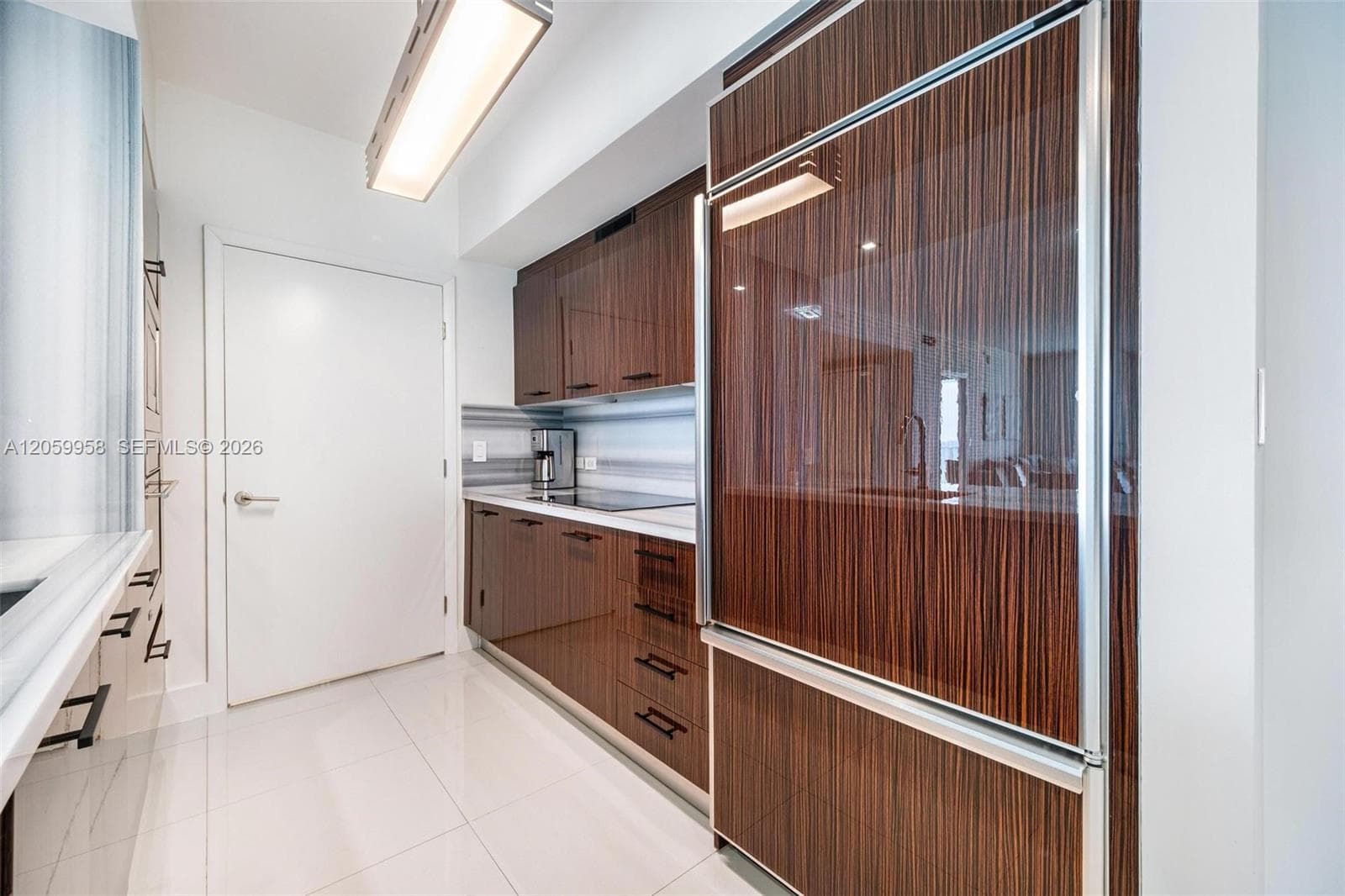 3951 S Ocean Dr 402 photo 5