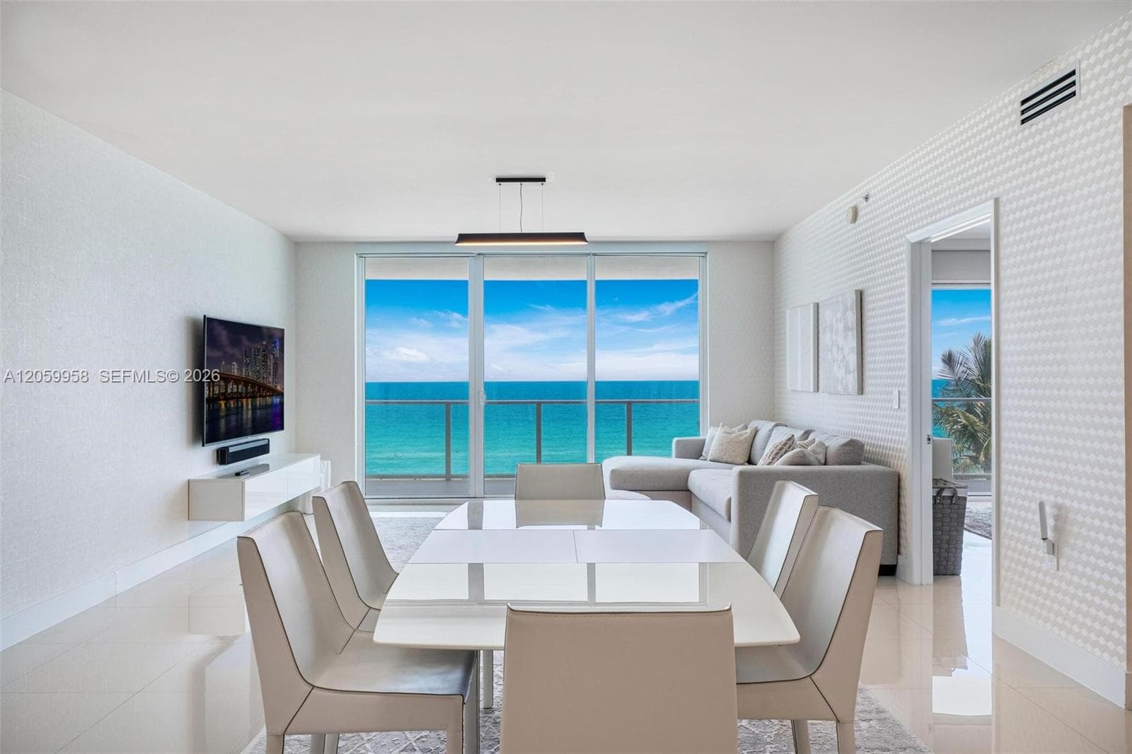 3951 S Ocean Dr 402 photo 9