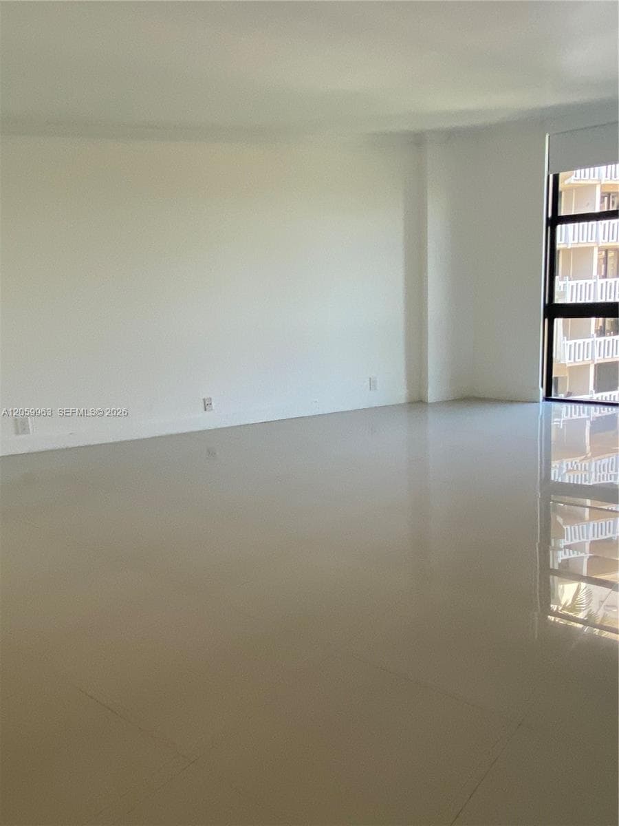 1111 Crandon Blvd A807 photo 6