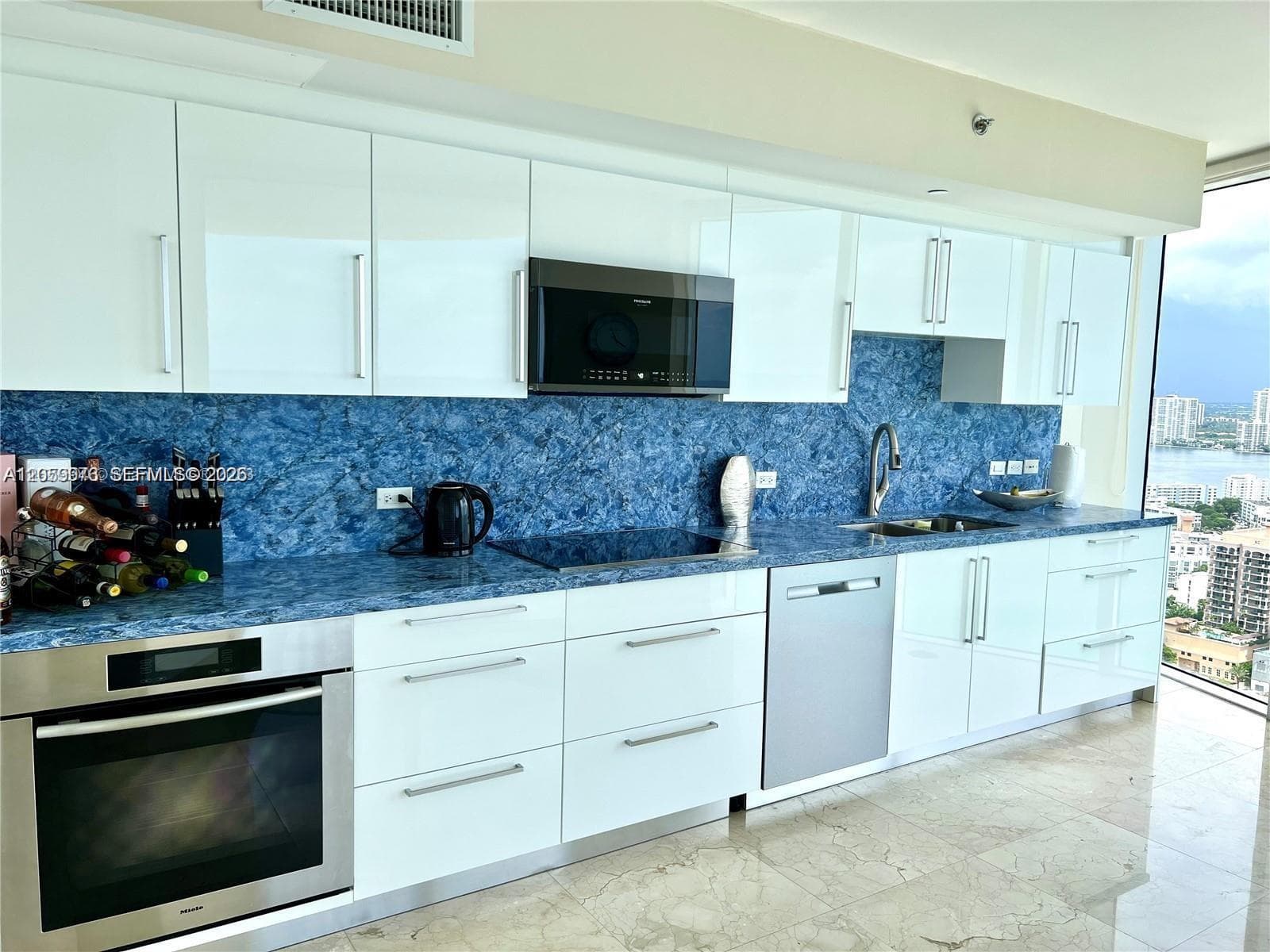 17201 Collins Ave 3501 photo 5