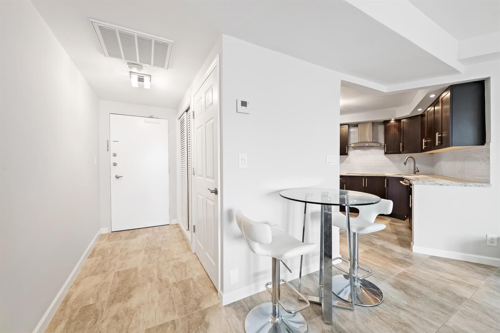 3800 GALT OCEAN Drive 1009 photo 17