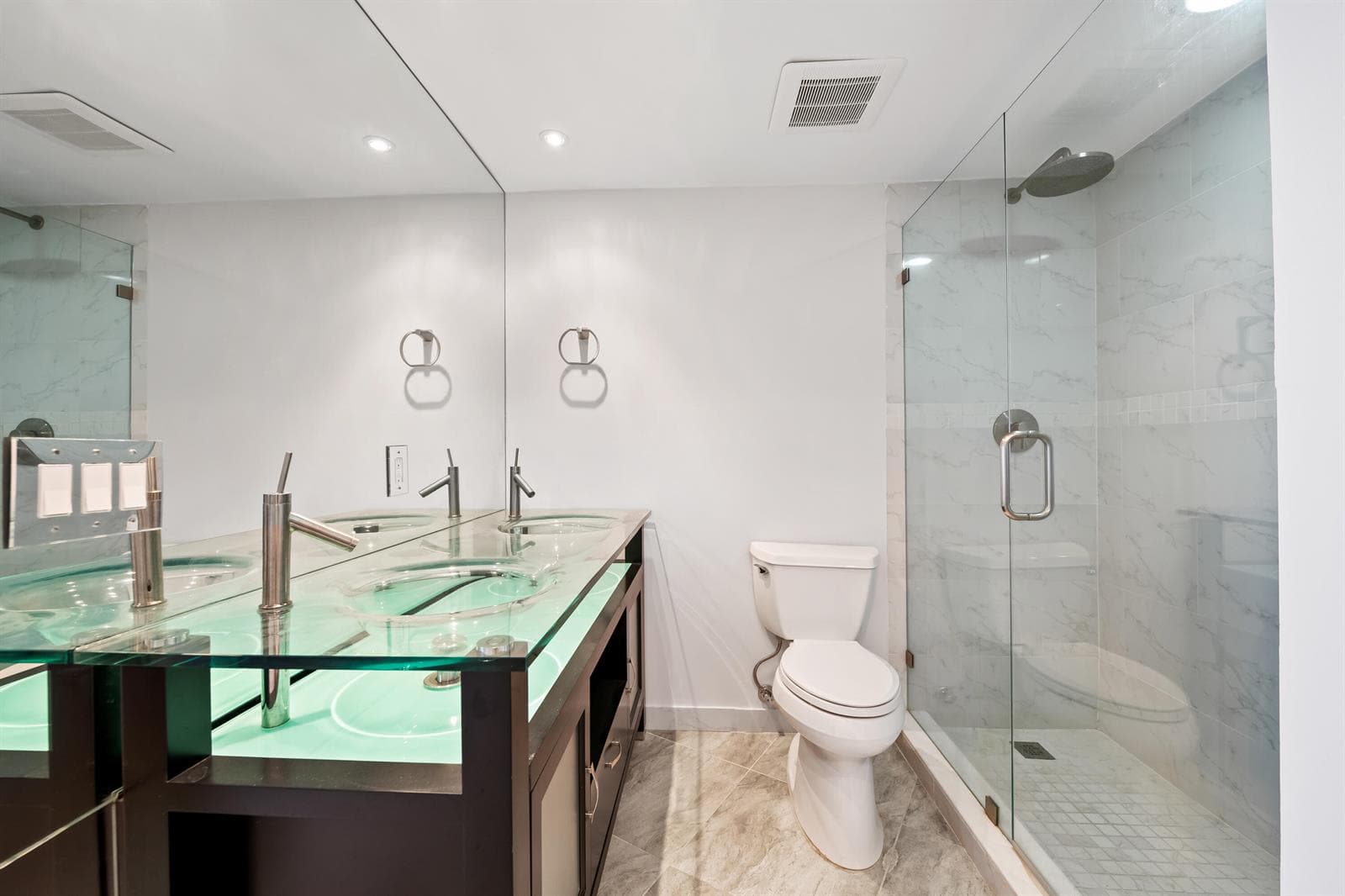 3800 GALT OCEAN Drive 1009 photo 14