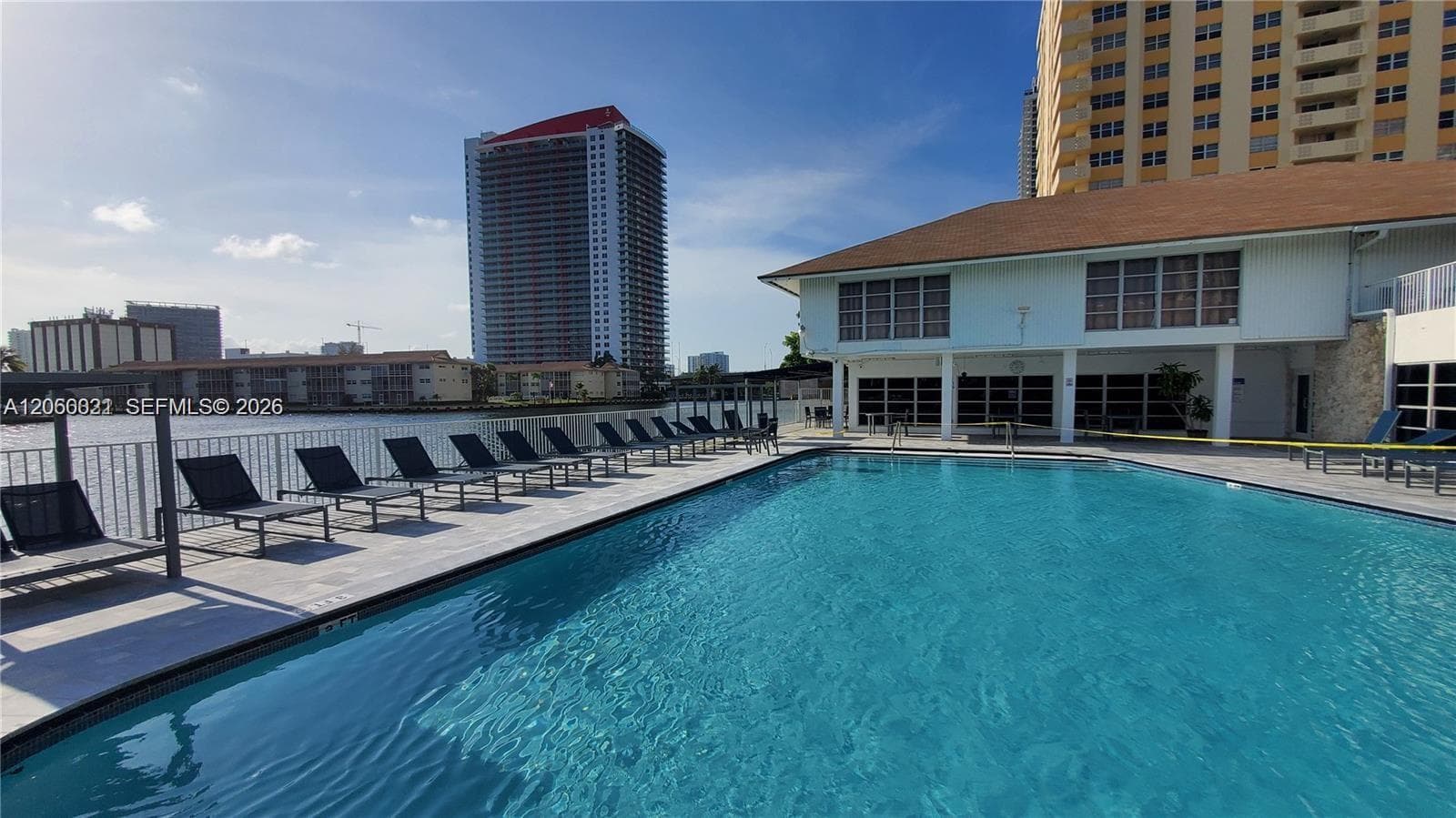 1833 S Ocean Dr 1103 photo 13