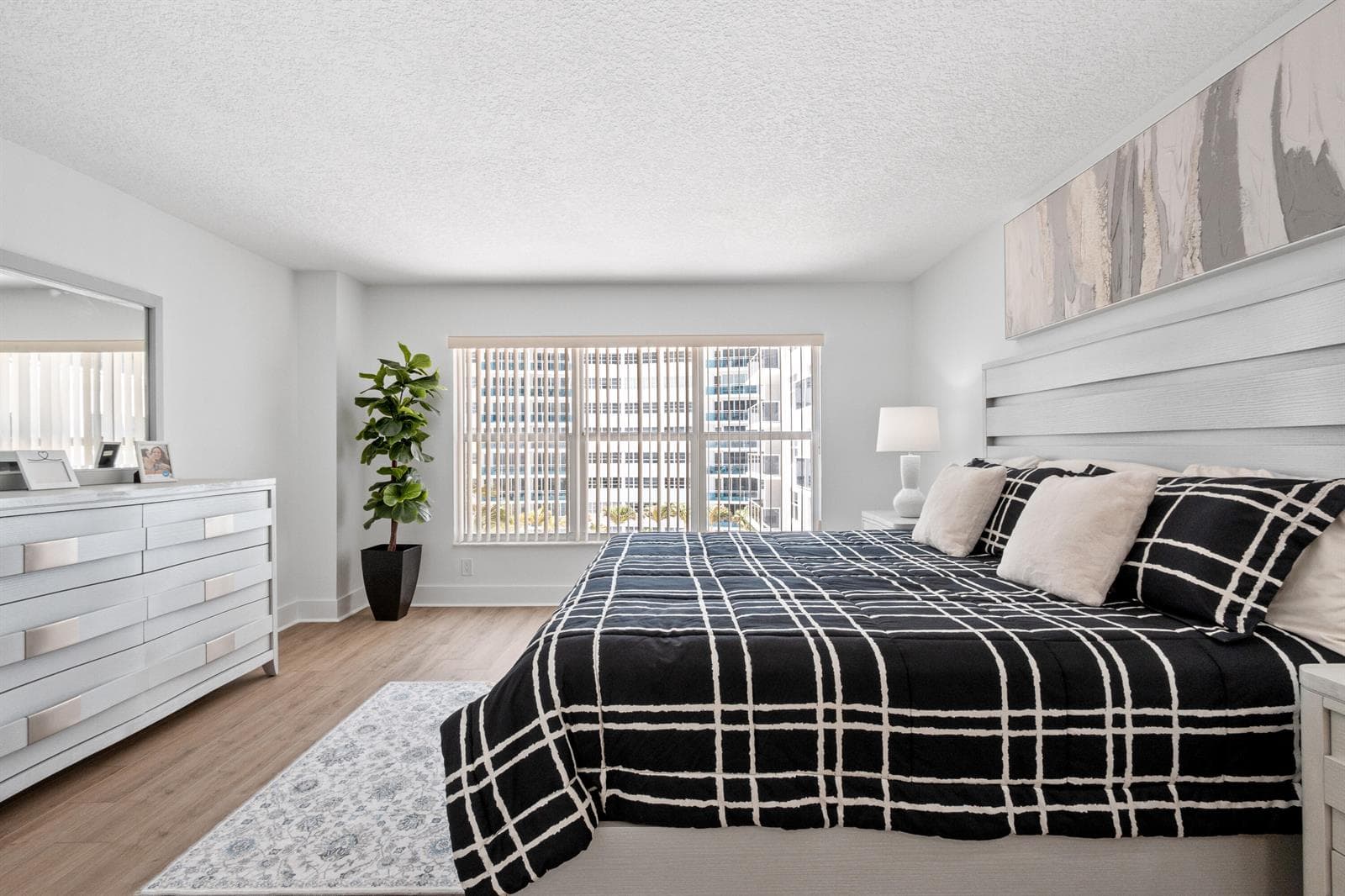 3500 Galt Ocean Drive 404 photo 13