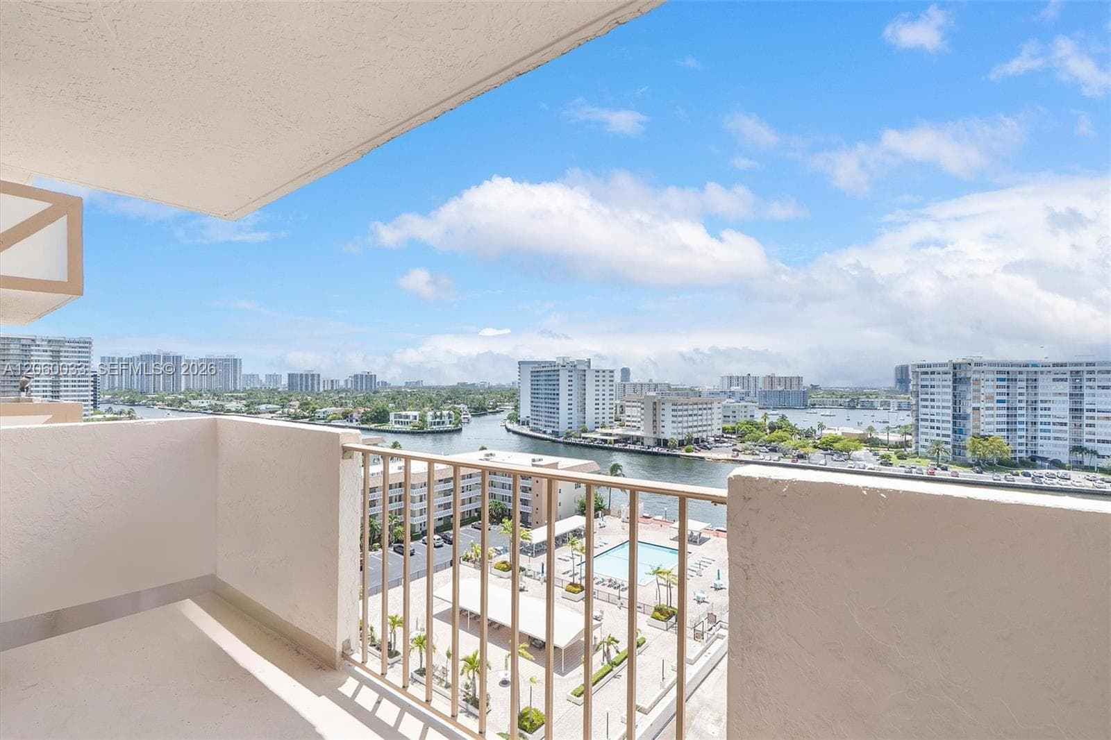 1865 S Ocean Dr 11J photo 5