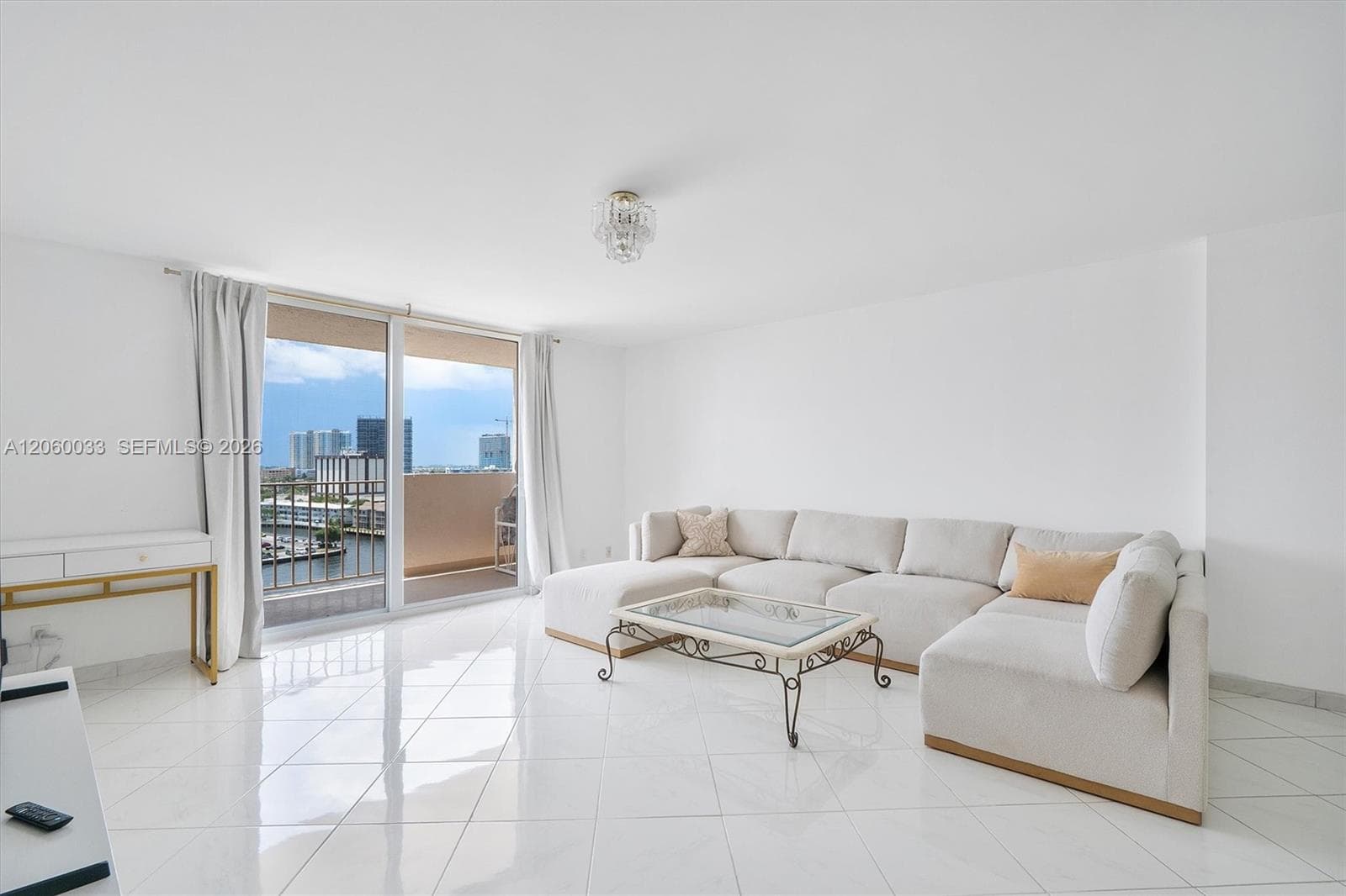 1865 S Ocean Dr 11J photo 9