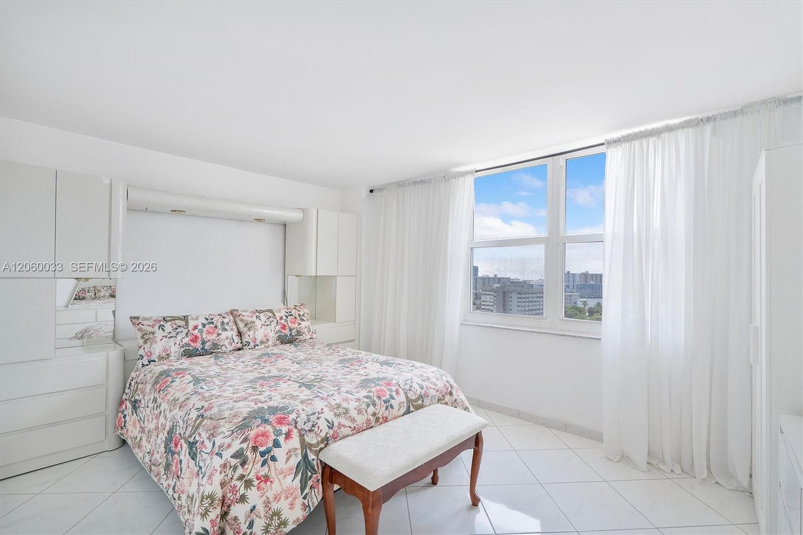 1865 S Ocean Dr 11J photo 19