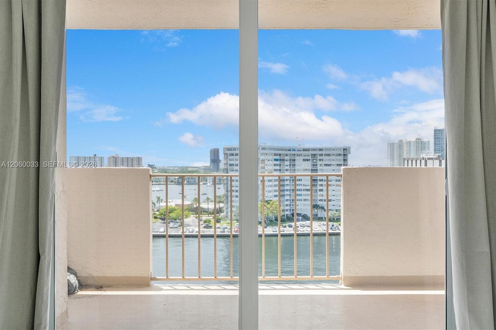 1865 S Ocean Dr 11J photo 8