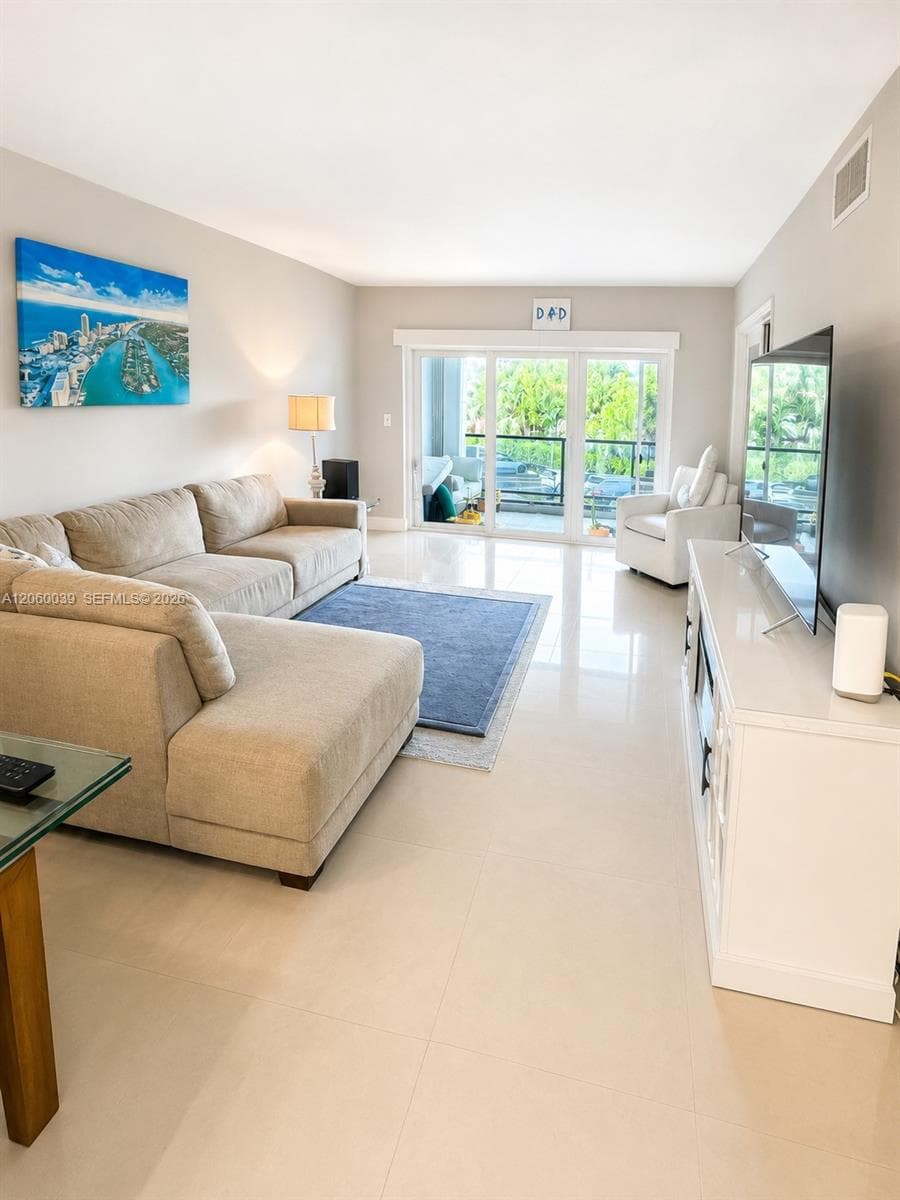 1500 S Ocean Blvd 201 photo 3