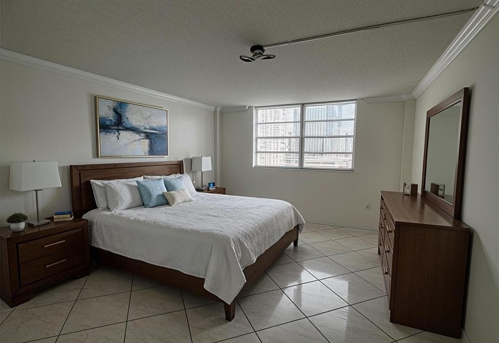 1833 S OCEAN Drive 808 photo 19