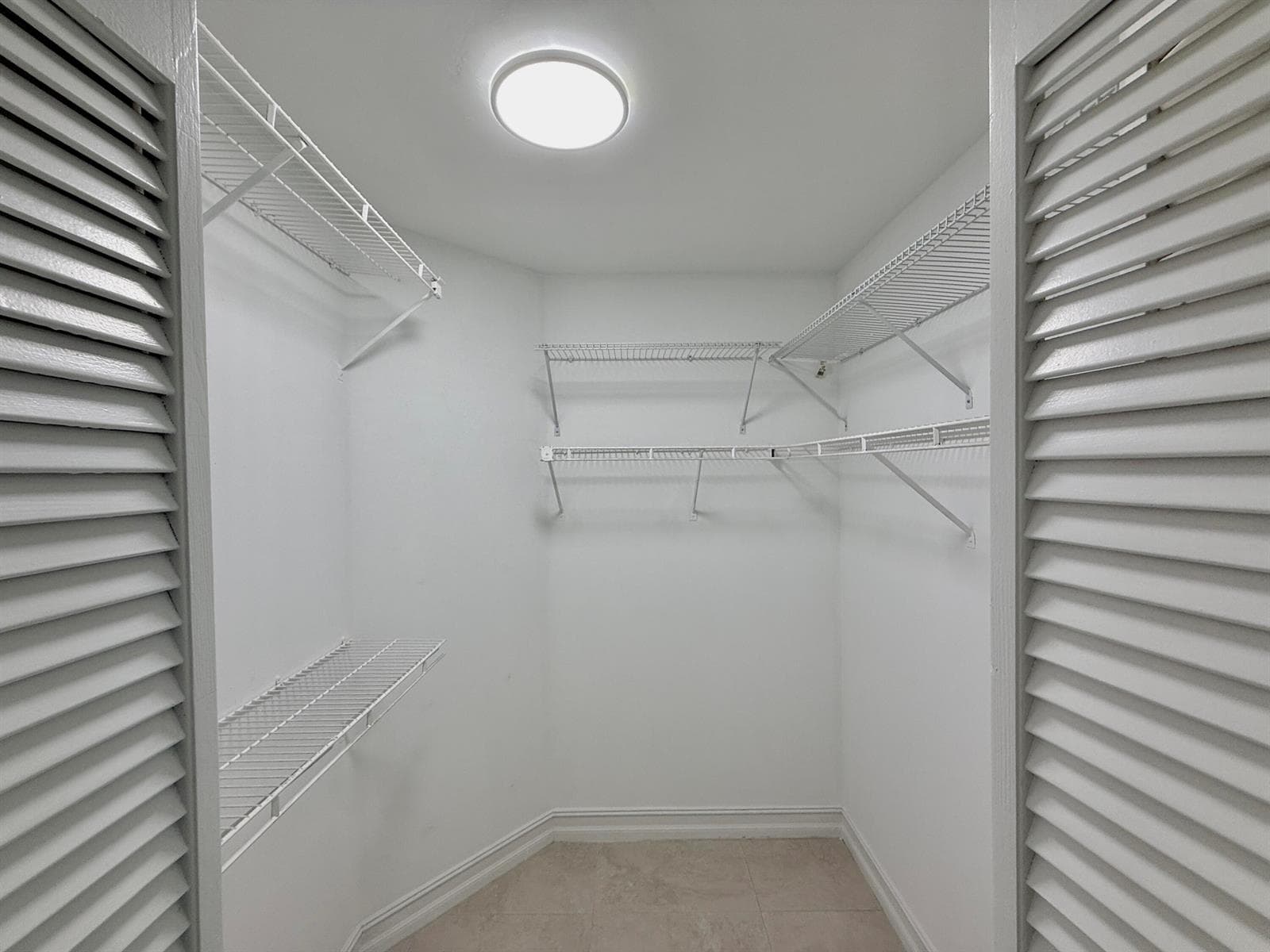 21440 Millbrook Court photo 24