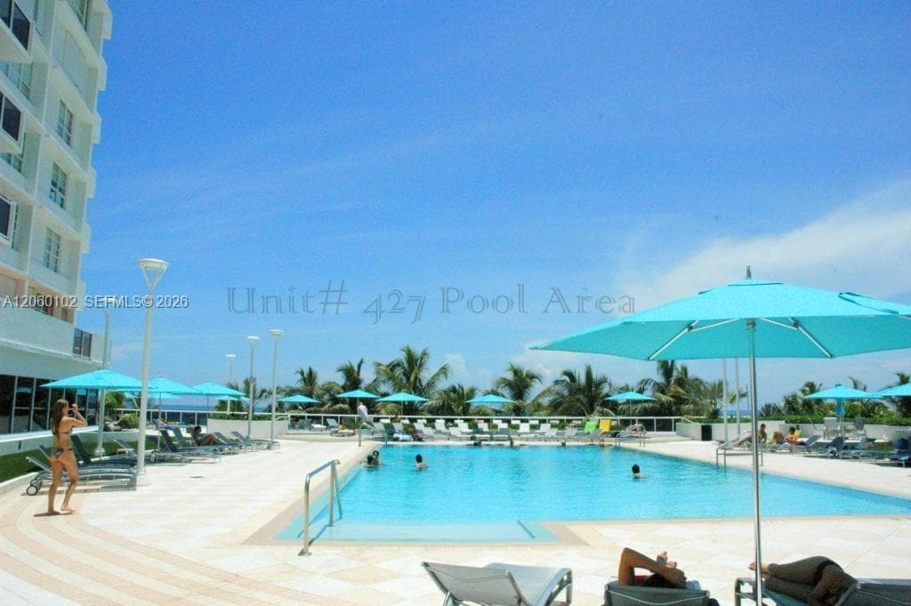 100 Lincoln Rd 427 photo 11