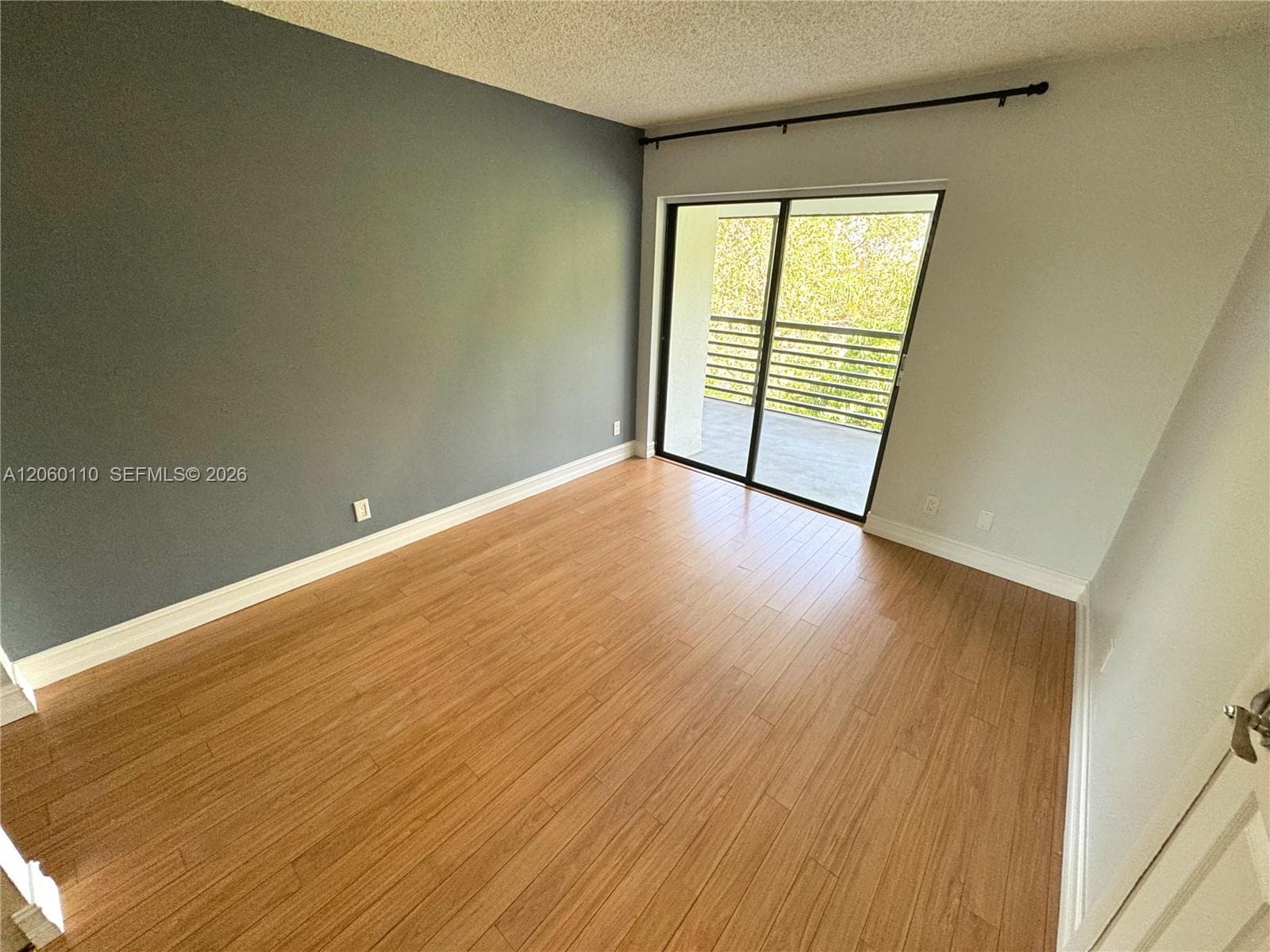 2324 S Cypress Bend Dr 415 photo 9