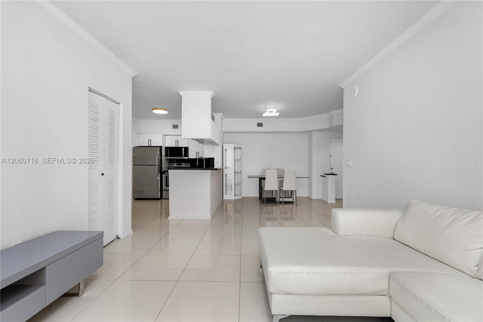 17150 N Bay Rd 2320 photo 22