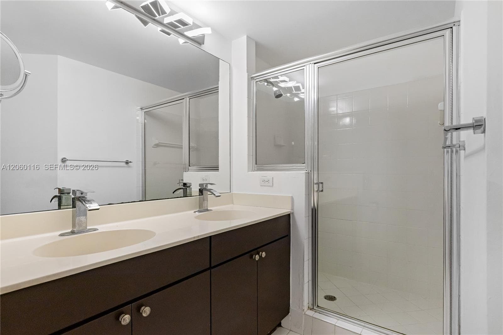 17150 N Bay Rd 2320 photo 7