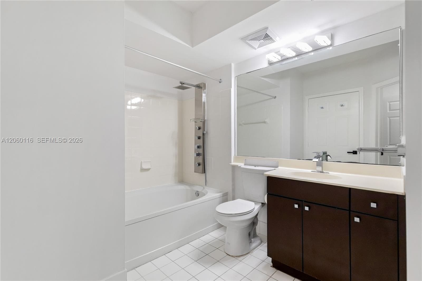 17150 N Bay Rd 2320 photo 9