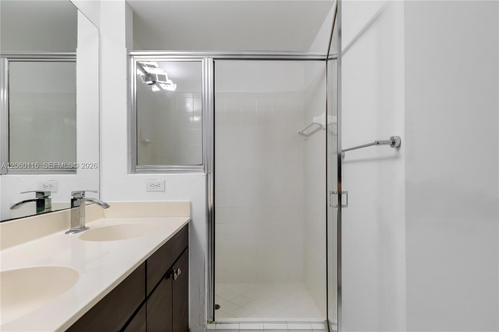 17150 N Bay Rd 2320 photo 8