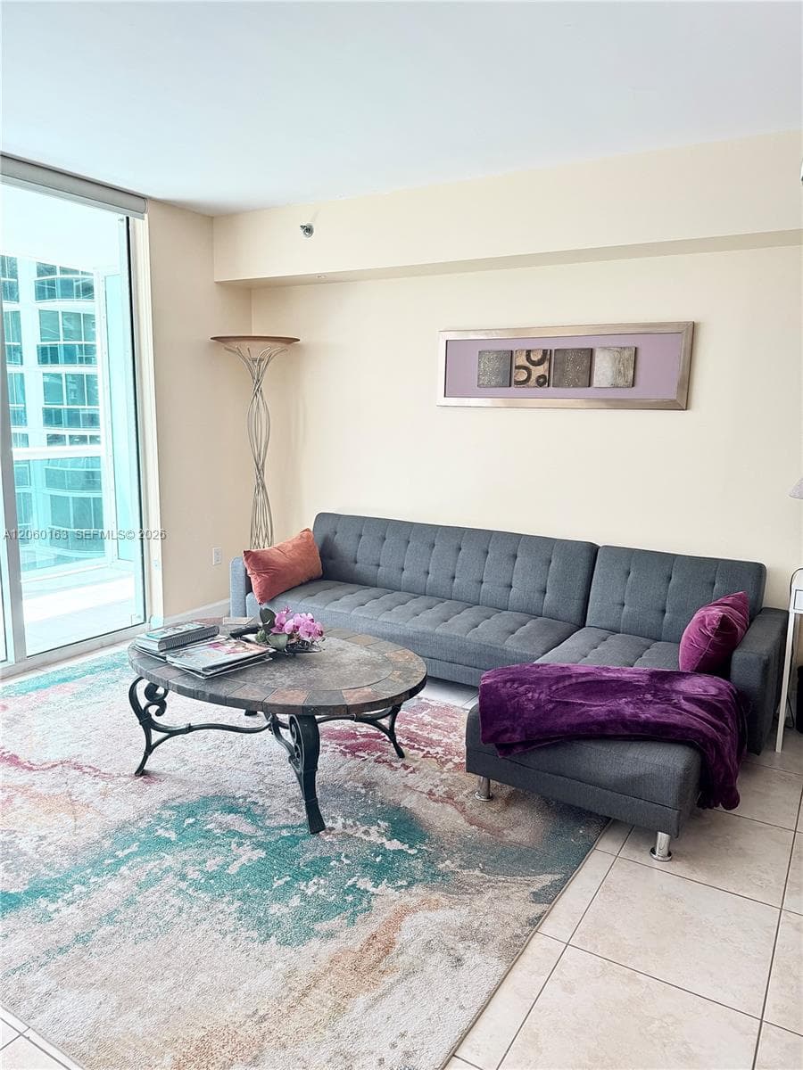 1830 S Ocean Dr 3705 photo 9