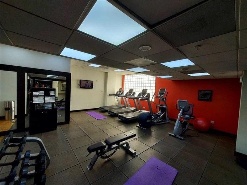 2670 E SUNRISE Boulevard 301 photo 14