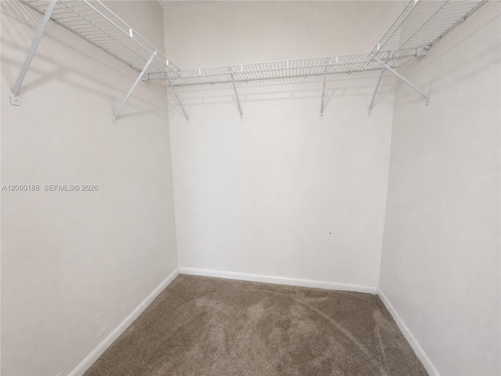 7601 E Treasure Dr 1807 photo 10