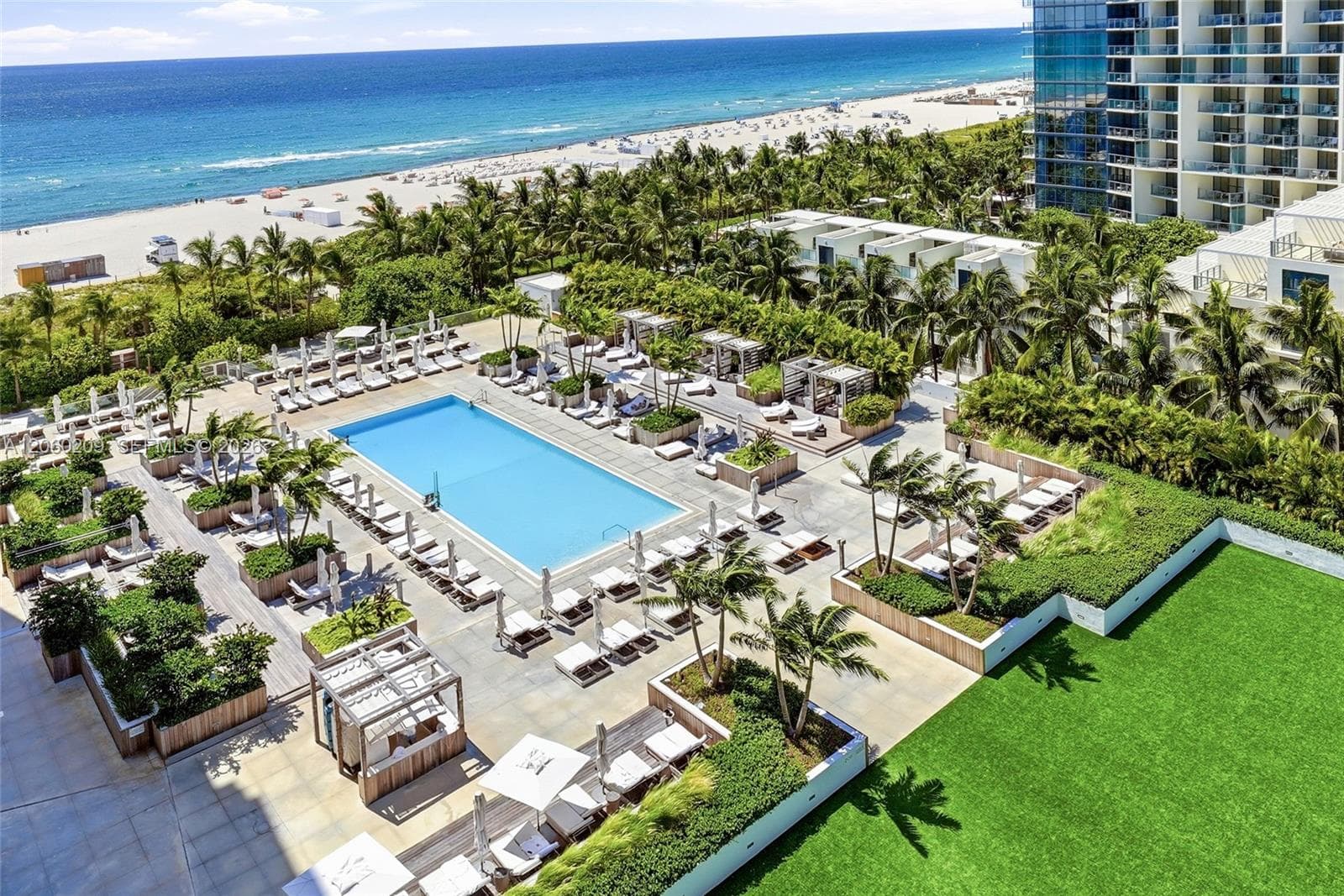 2301 Collins Ave 1004 photo 23