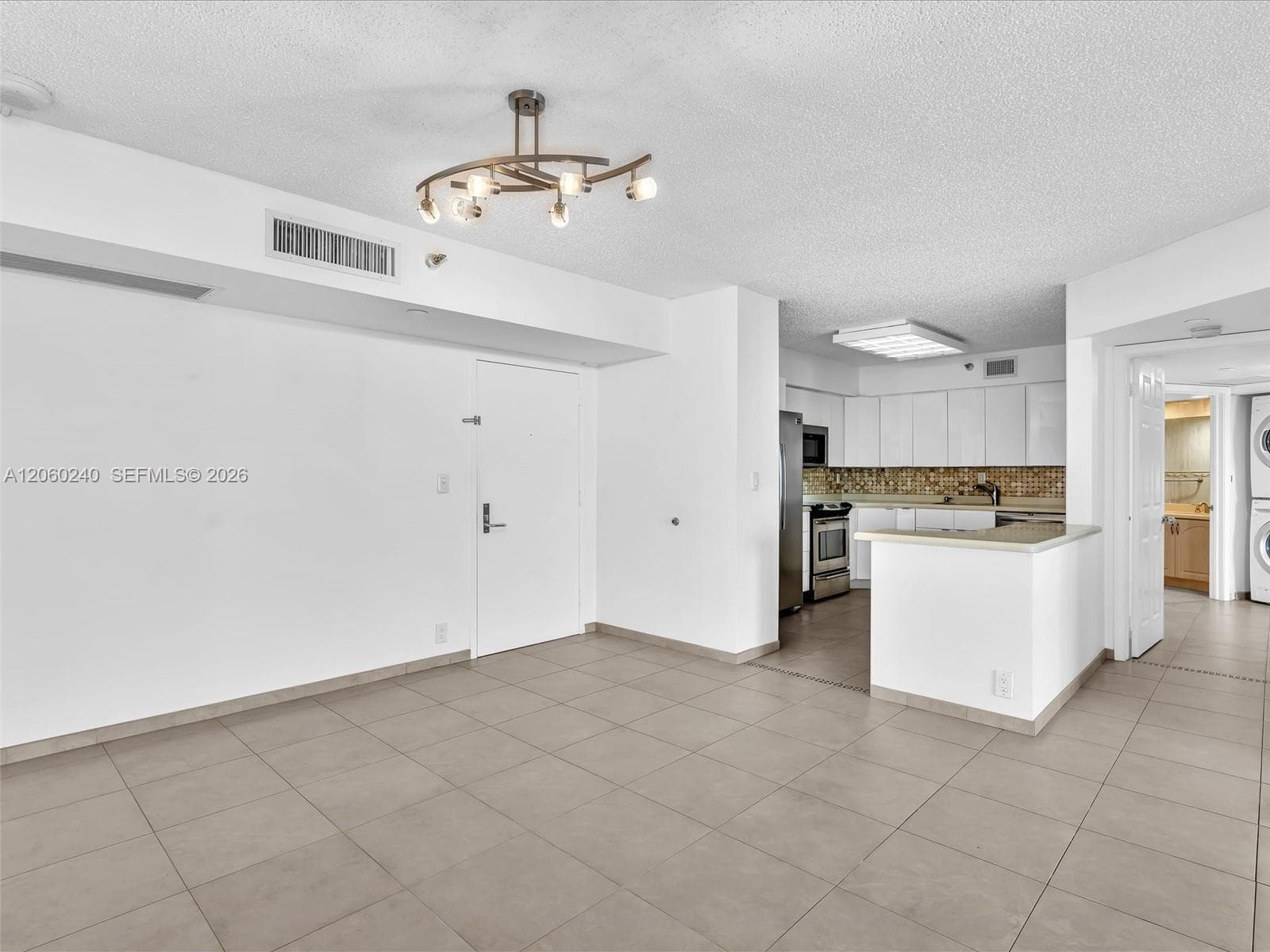 3530 Mystic Pointe Dr 1004 photo 7