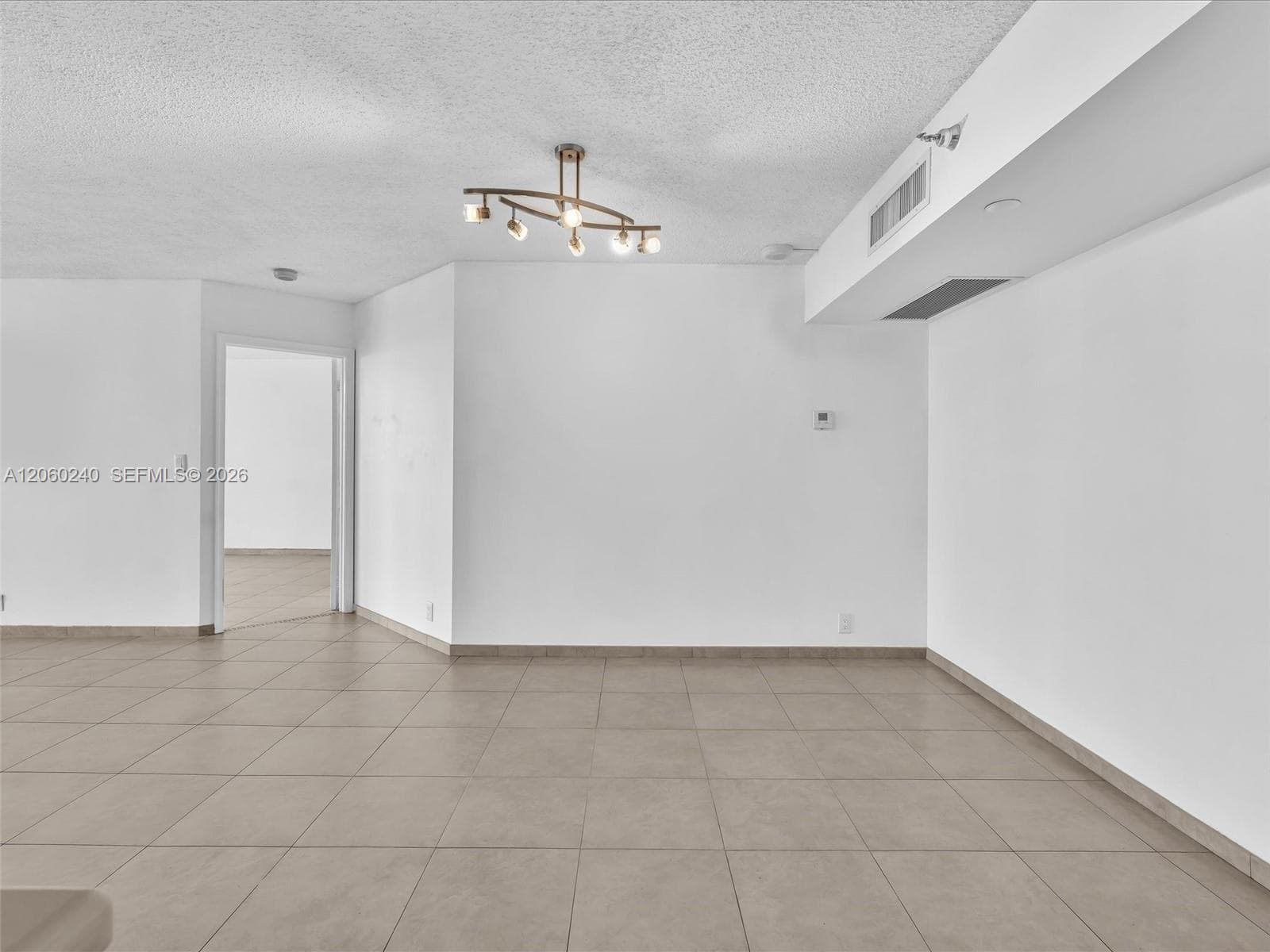3530 Mystic Pointe Dr 1004 photo 14