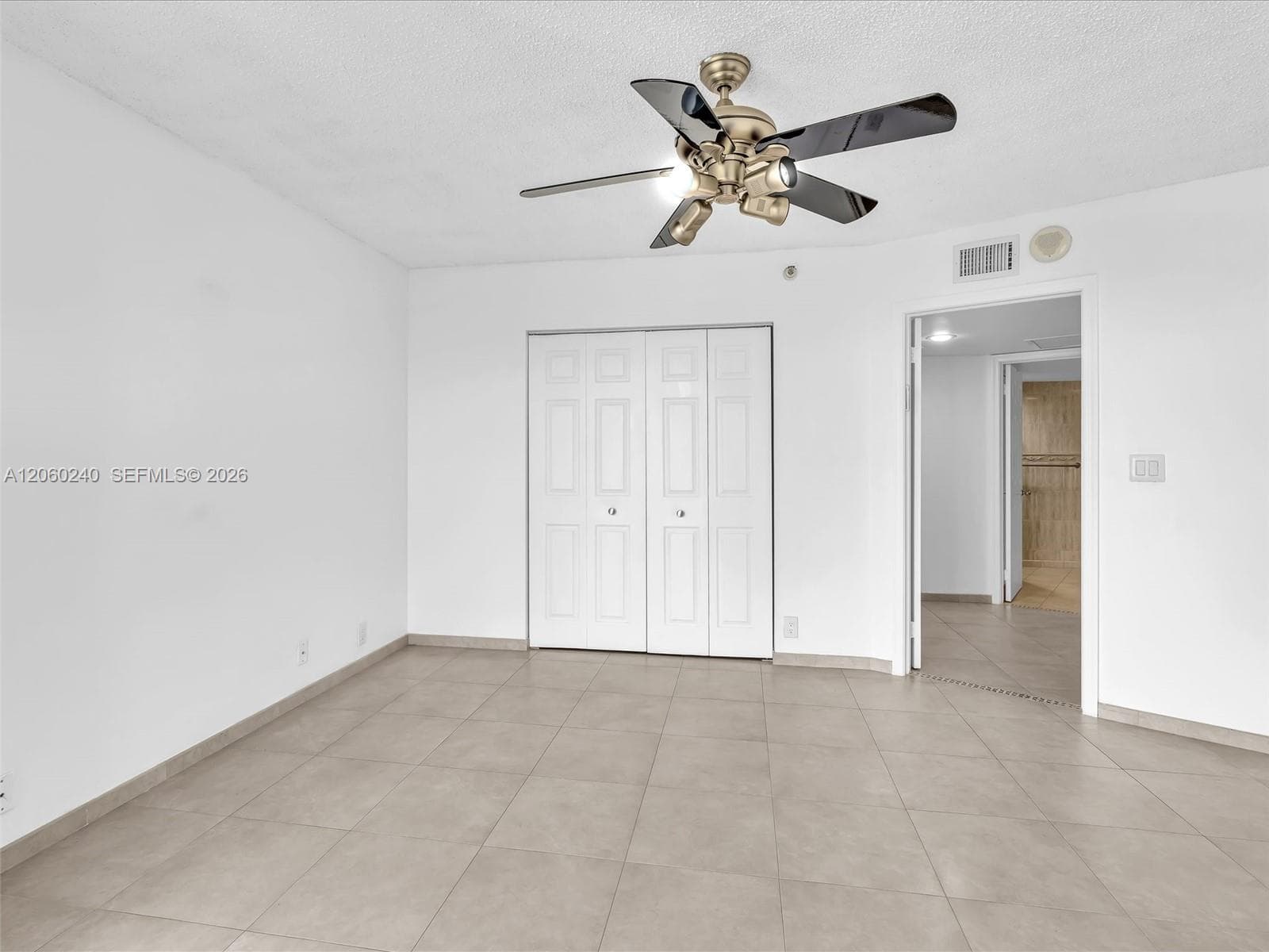3530 Mystic Pointe Dr 1004 photo 25