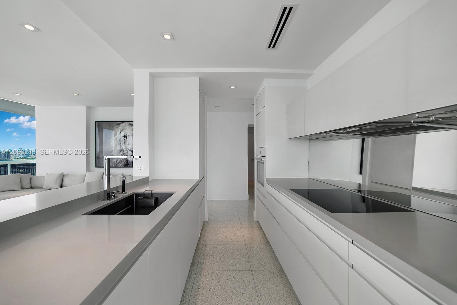 101 20th St 3208 photo 14