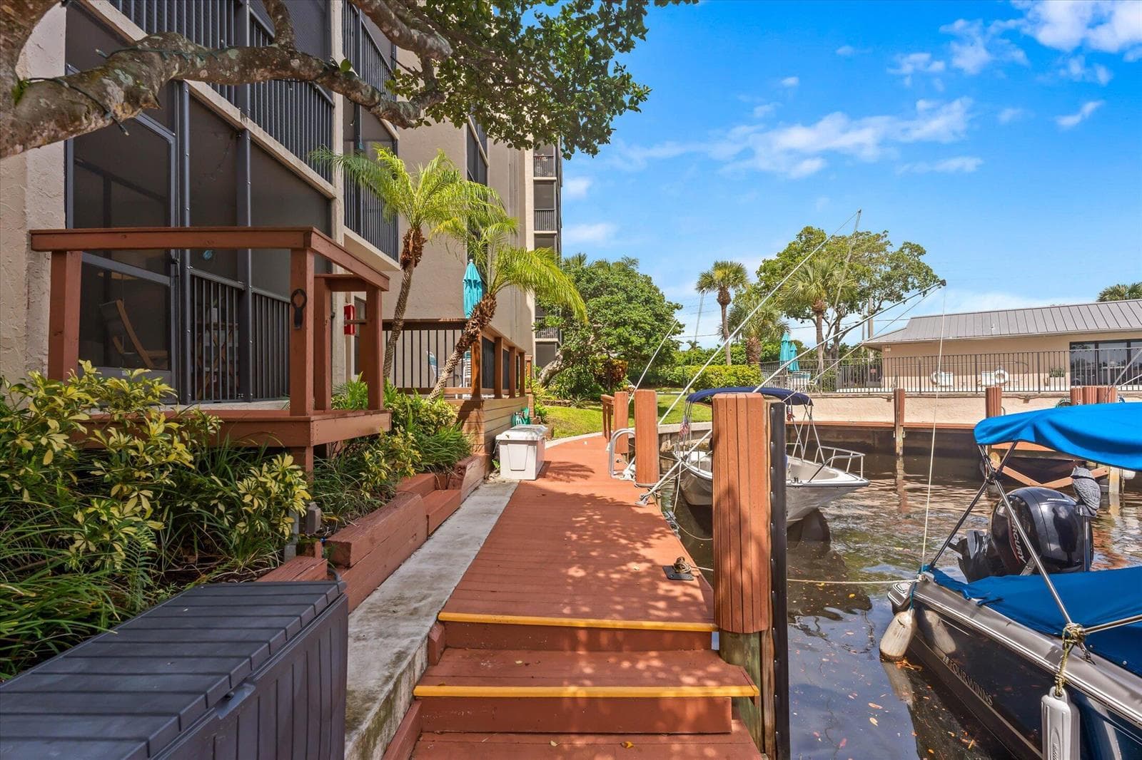 21 ROYAL PALM Way 1050 photo 22