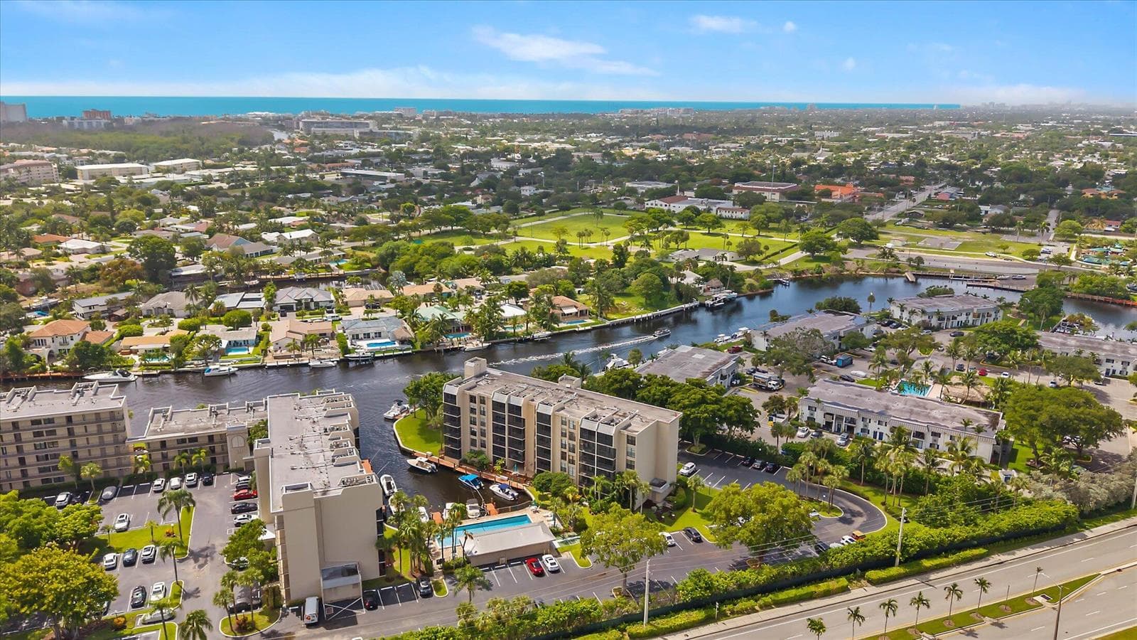 21 ROYAL PALM Way 1050 photo 25