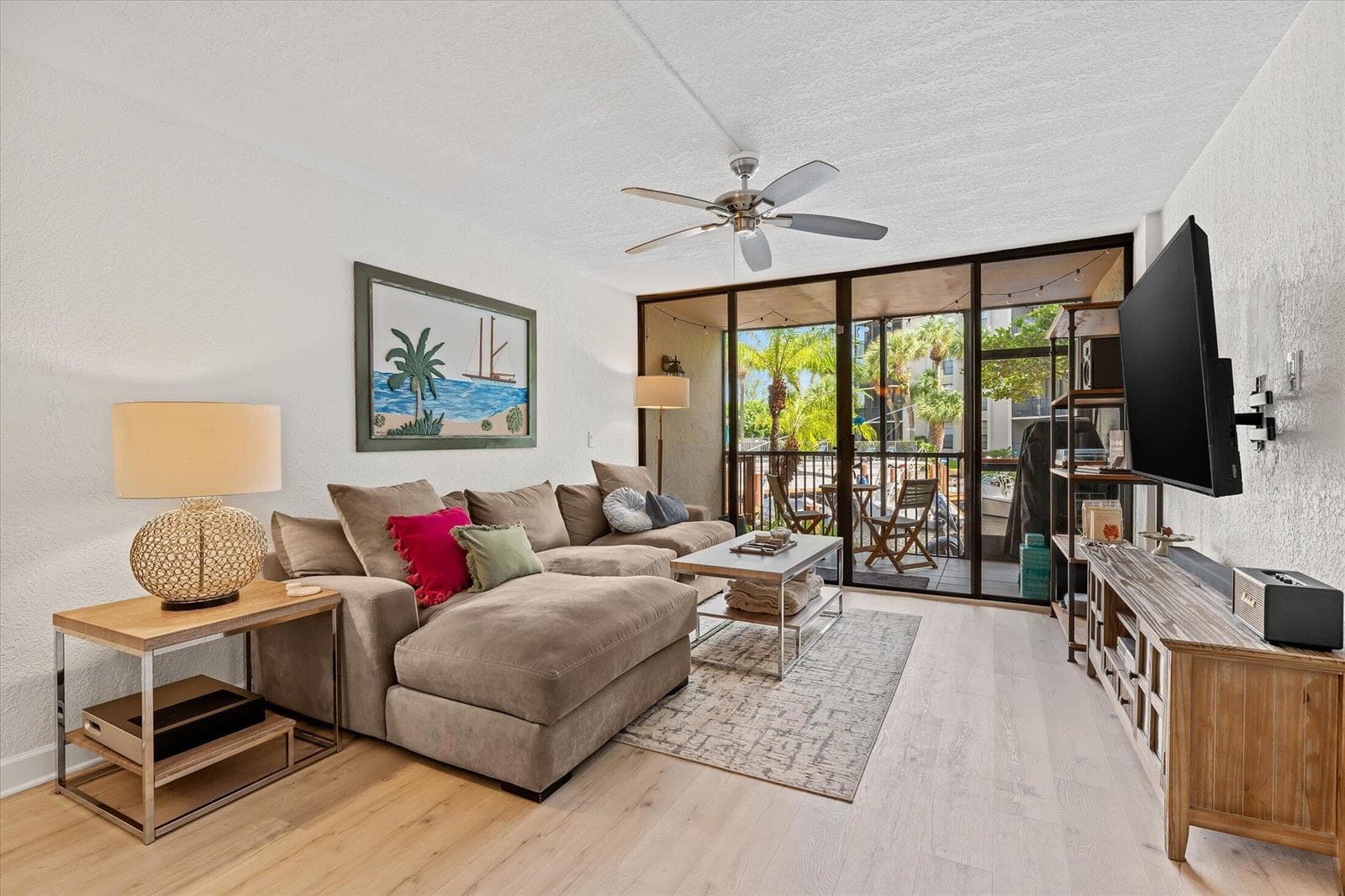 21 ROYAL PALM Way 1050 photo 10