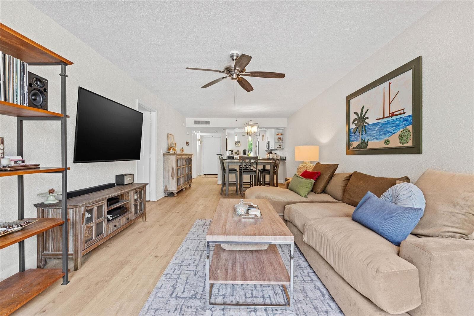 21 ROYAL PALM Way 1050 photo 11